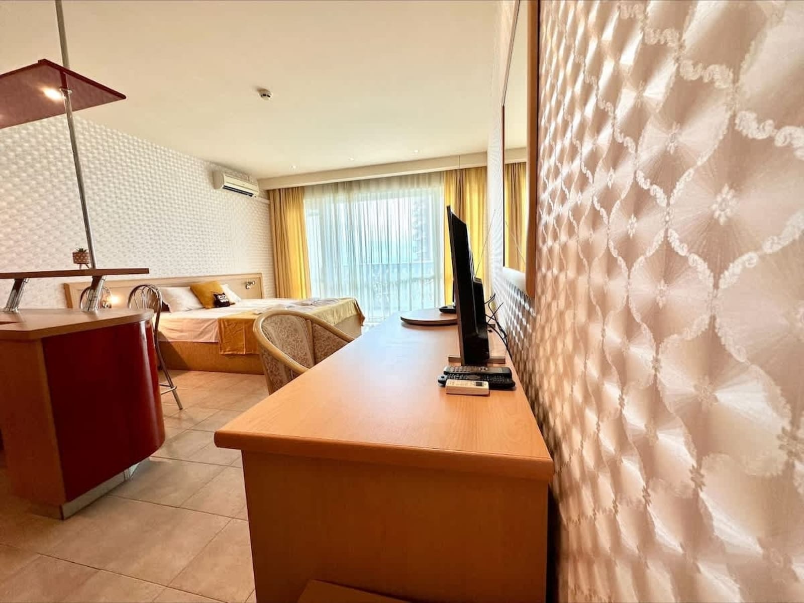 Miramar Palace Studio with Balcony - Photo 33