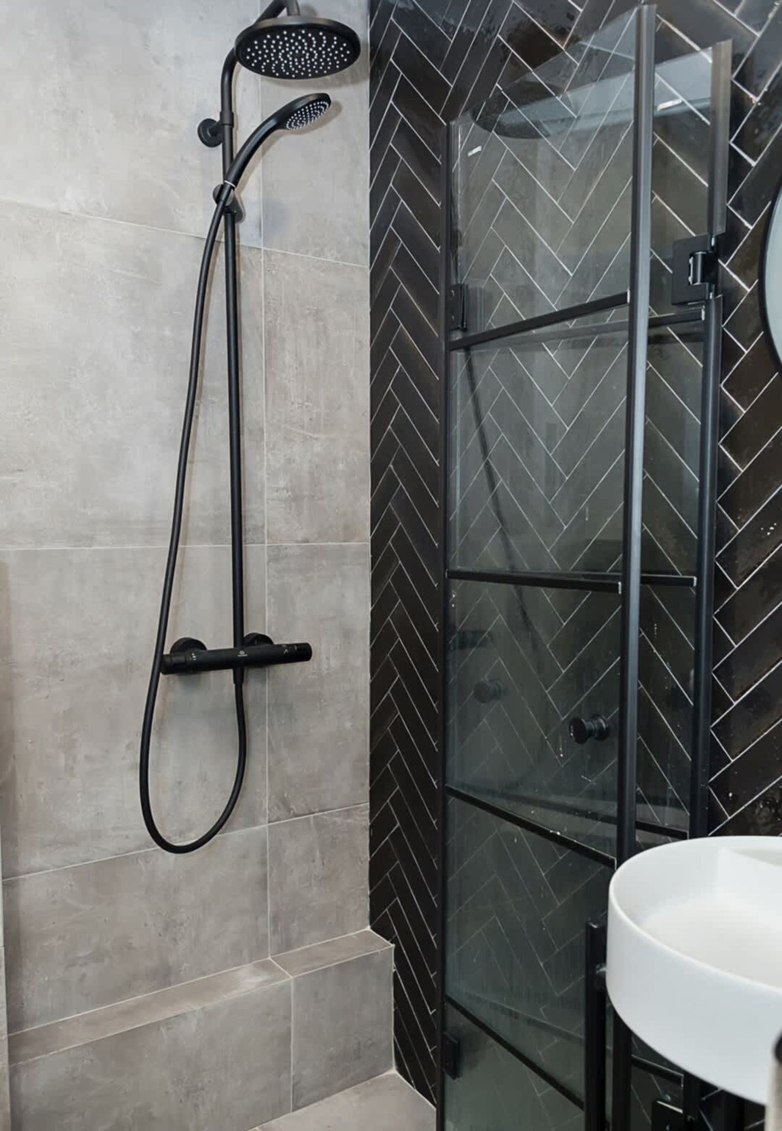 Stylish Maisonette Just Steps from the Sea Garden - Photo 16