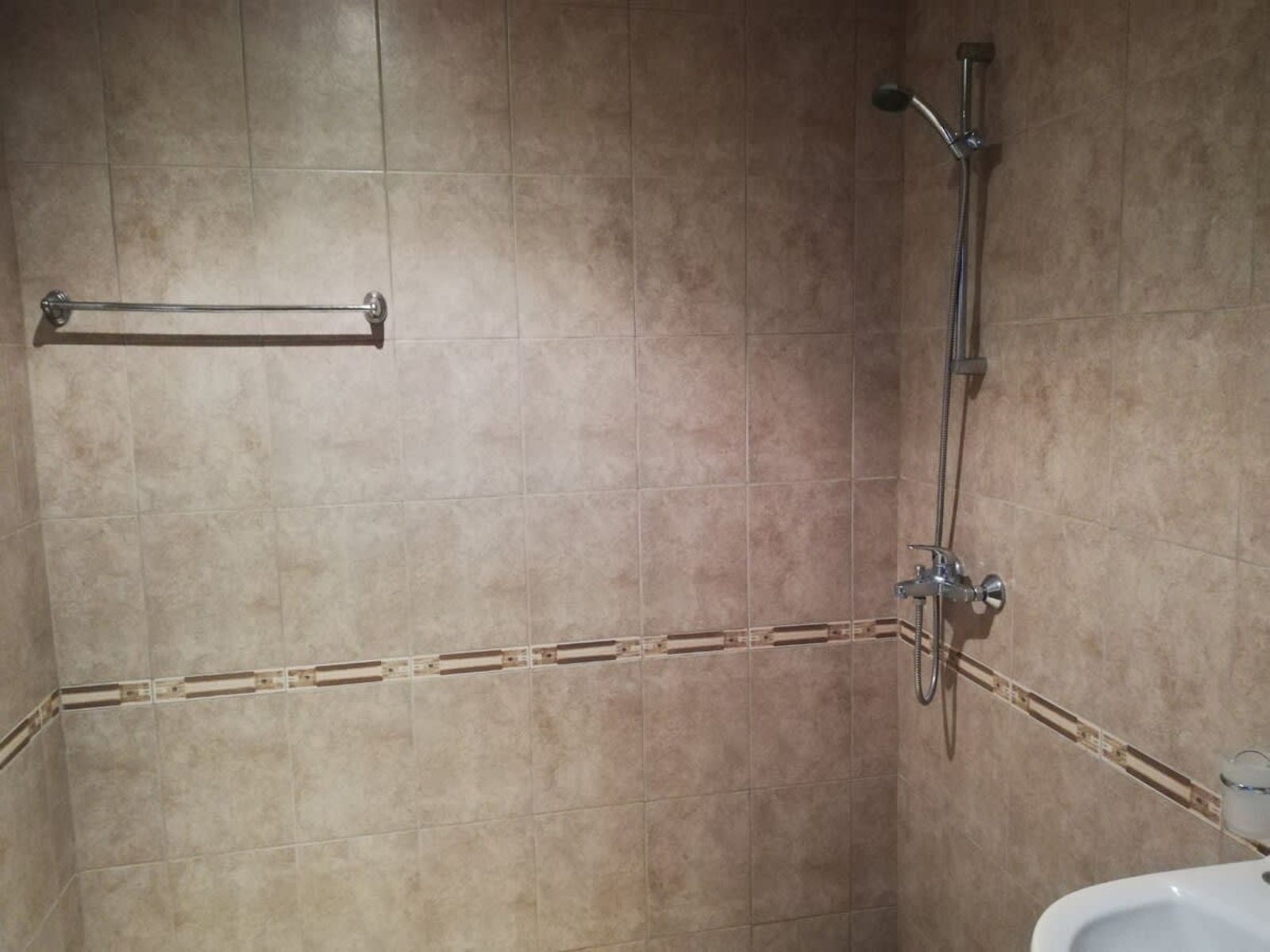 Lovely Studio in a Complex with a Pool - Photo 9