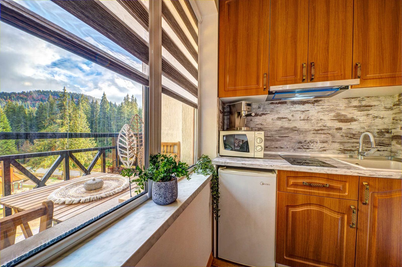 Forestside Stay at Stream Resort - Photo 8