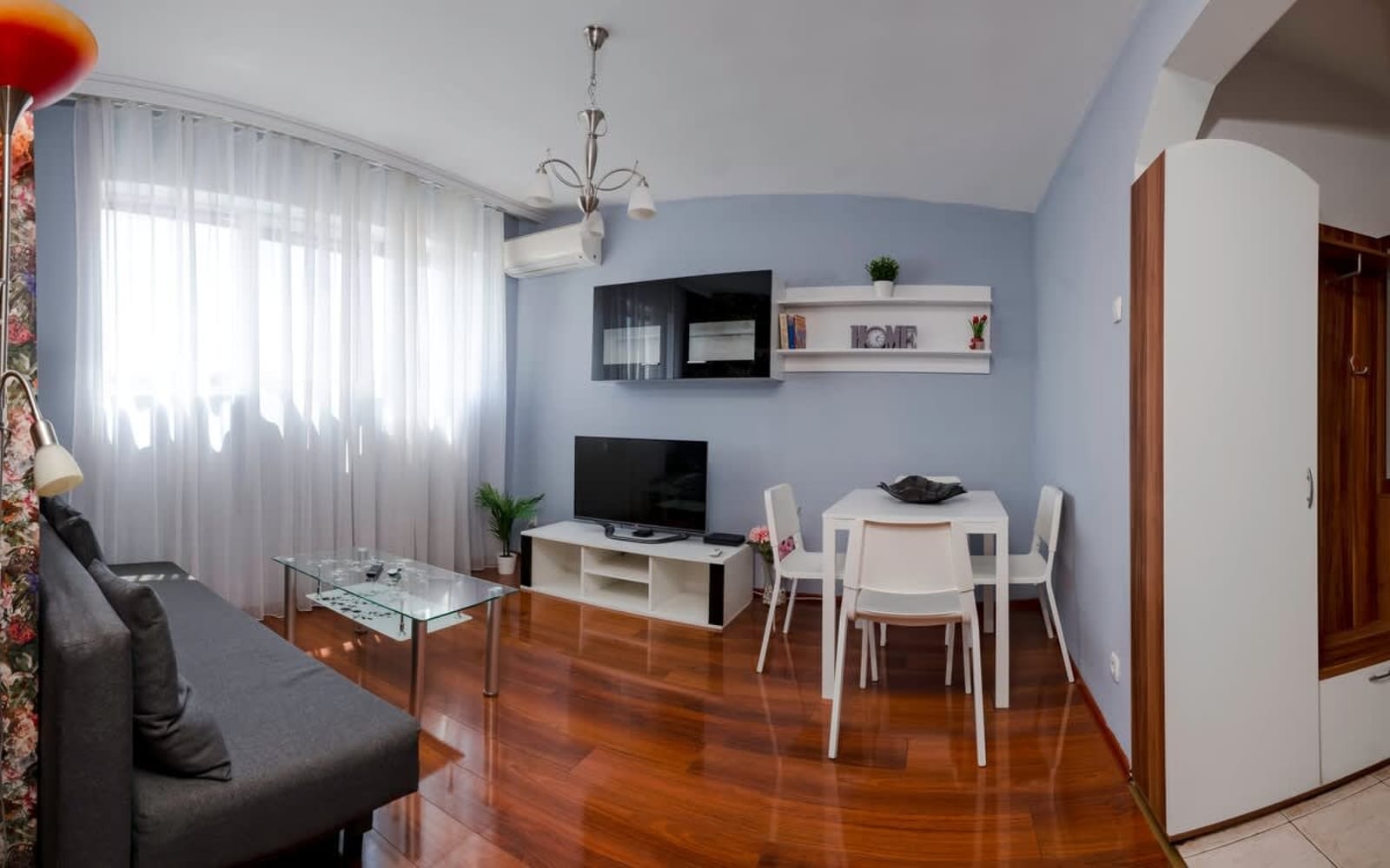 Central Cozy 1BD Compact Chic Living - Photo 6