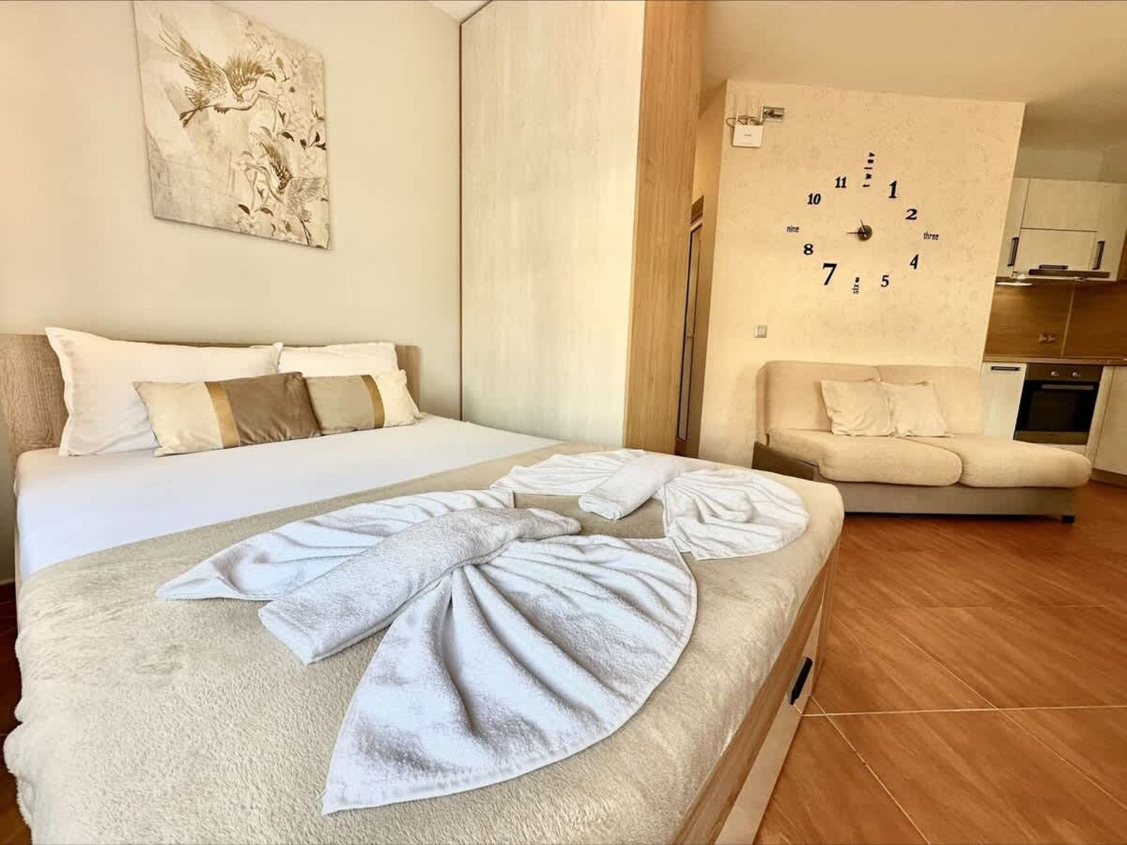 Cozy Studio in Panorama Dreams - Photo 27