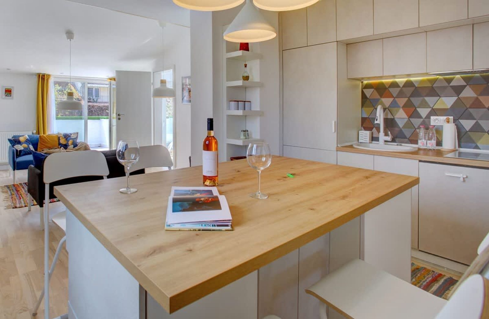 Luxury 2BD Penthouse by NDK in Sofia - Photo 2