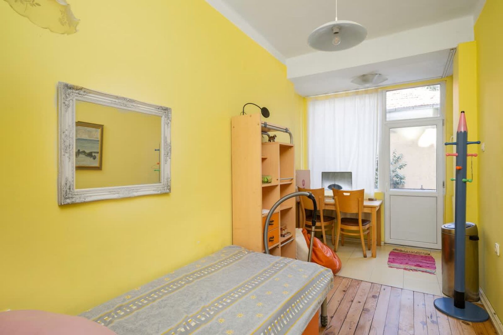 Sofia's 1BD Colourful Getaway Near NDK - Photo 9