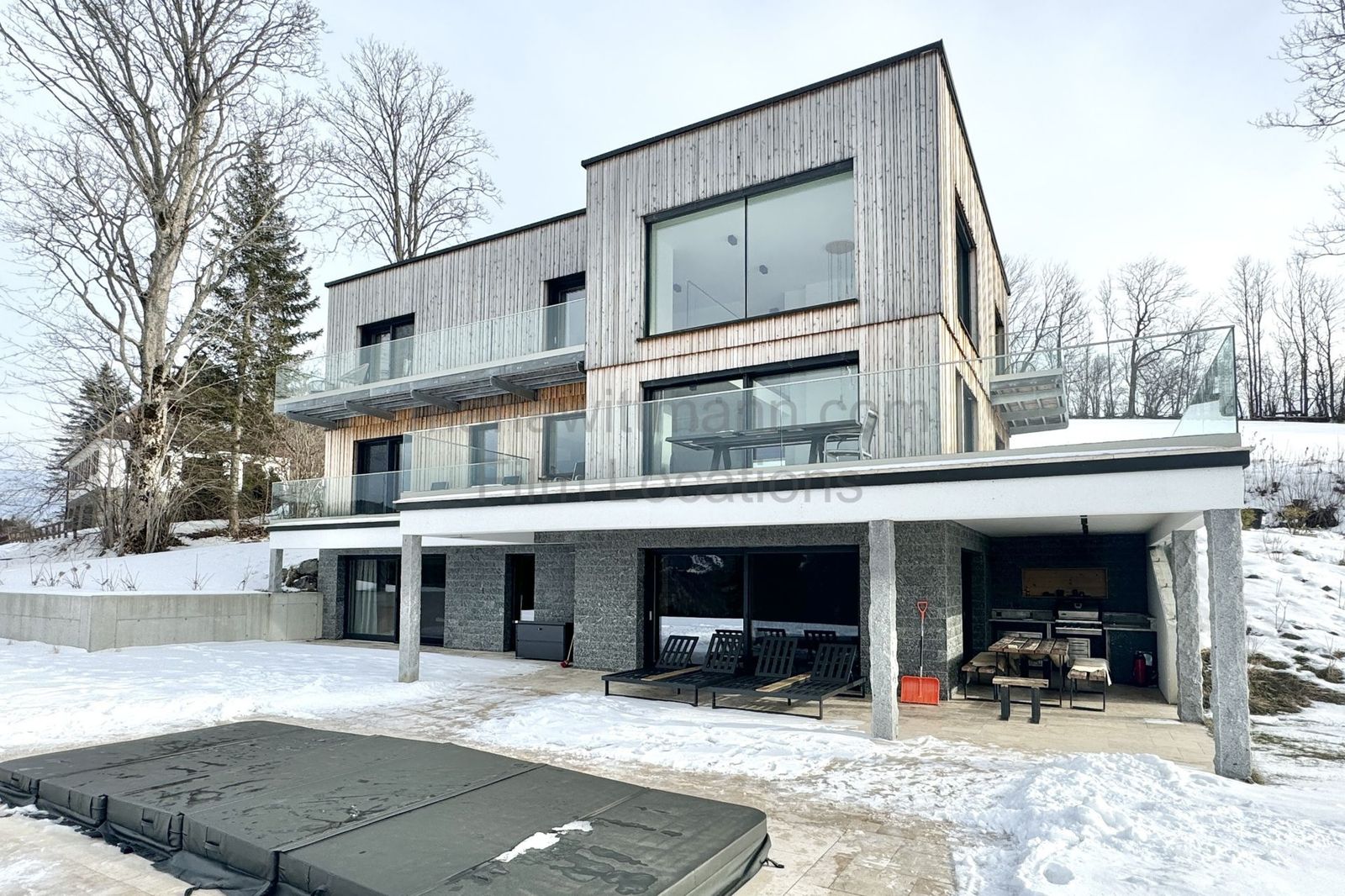 Location 267 - Photo 2