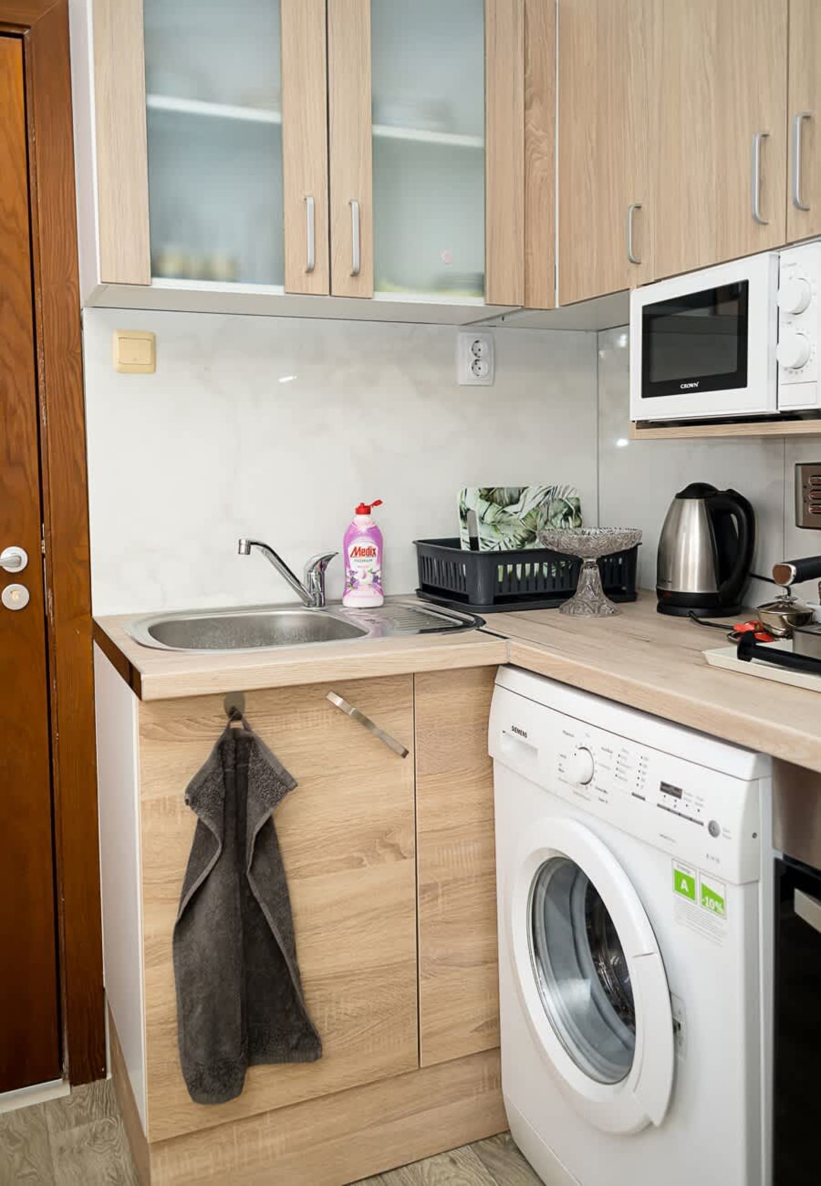 Maria Luiza Studio I | Cozy Open Layout - Photo 12