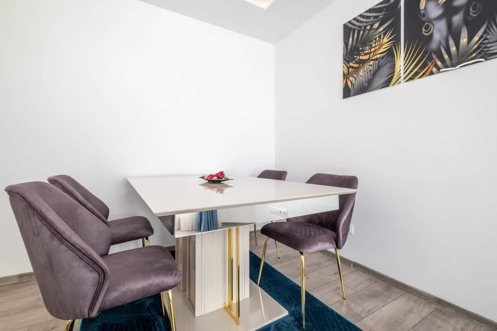 Elegant Deluxe - 2 Bedrooms apt. - Photo 6