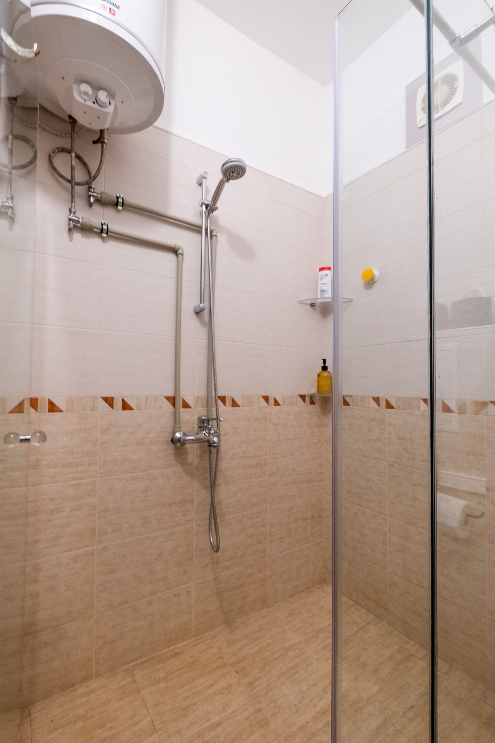 Great Central Cozy Apartment - Photo 37