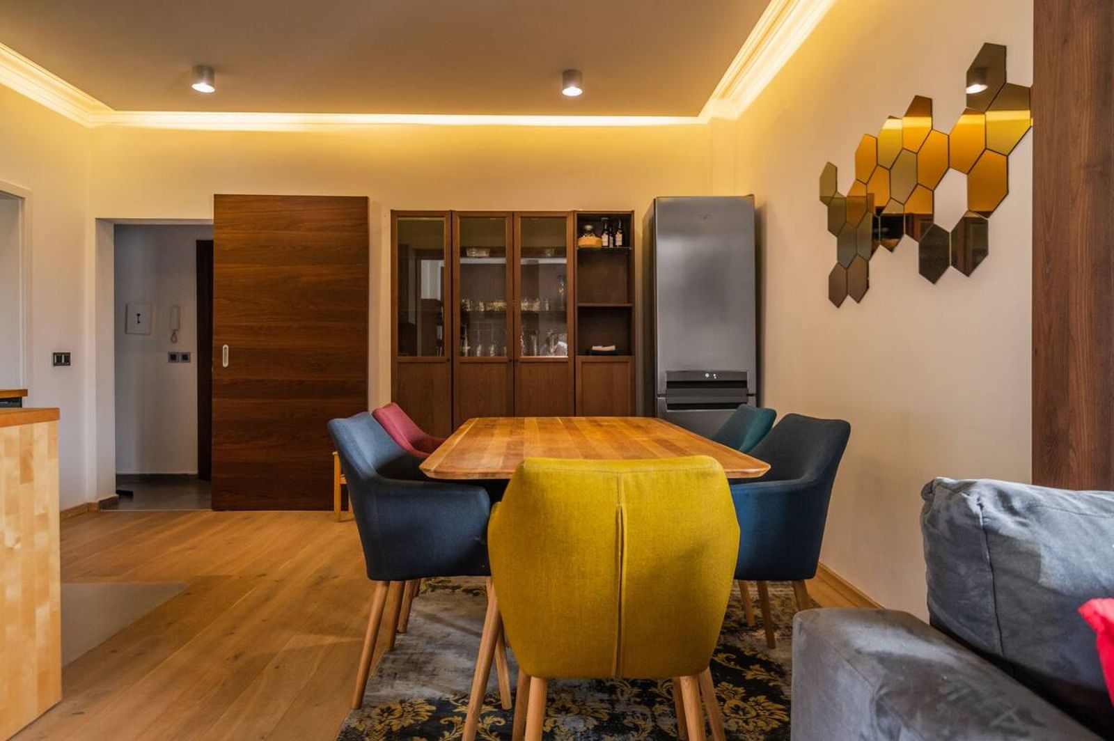 The Honeycomb Hideaway - Photo 9