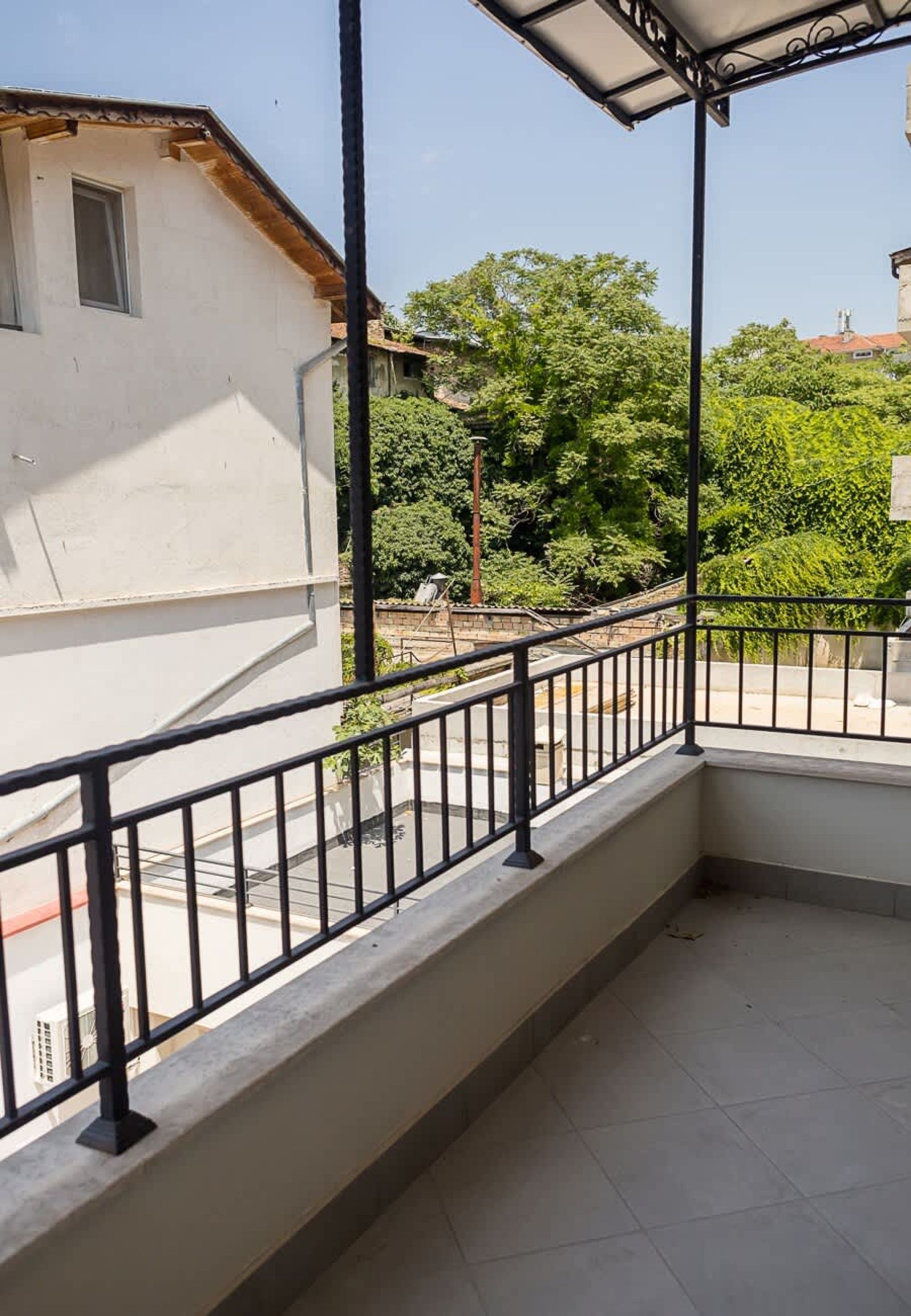 Exclusive Central Varna Apartment | 2 Beds+Parking - Photo 20