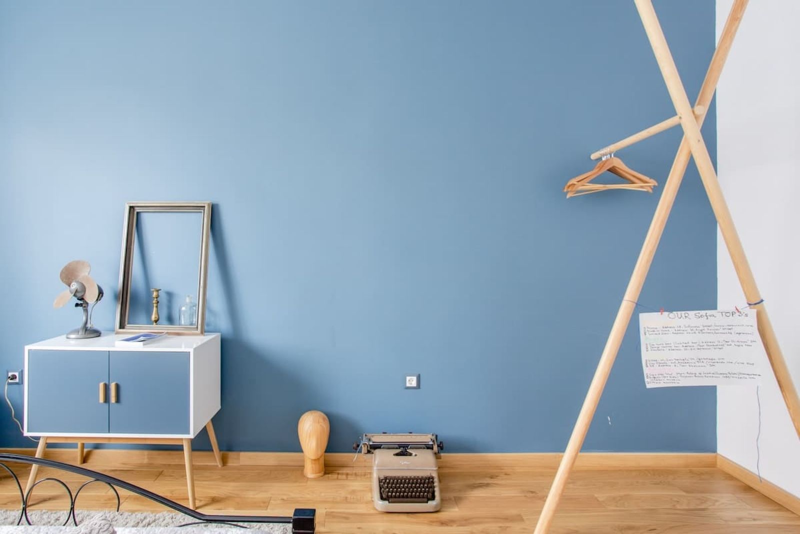 Eclectic and boutique designers apartment/ parking - Photo 6