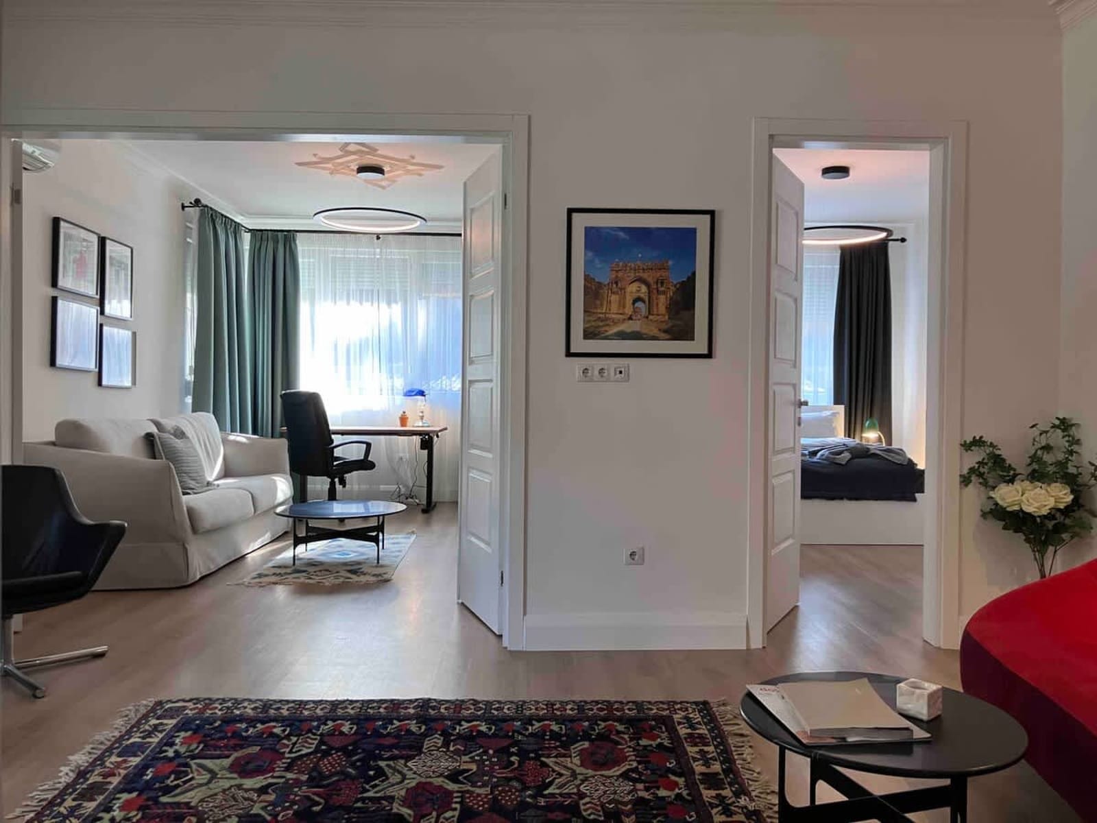 A French affair. With parking, style and elegance. - Photo 23