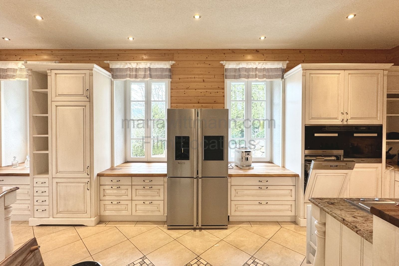 Location 265 - Photo 19