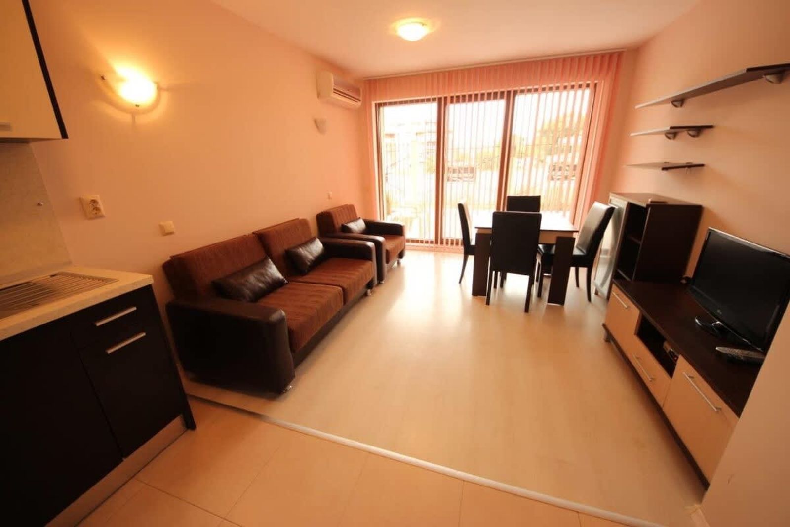 Sunny Apartment with terrace in Horyzont - Photo 17