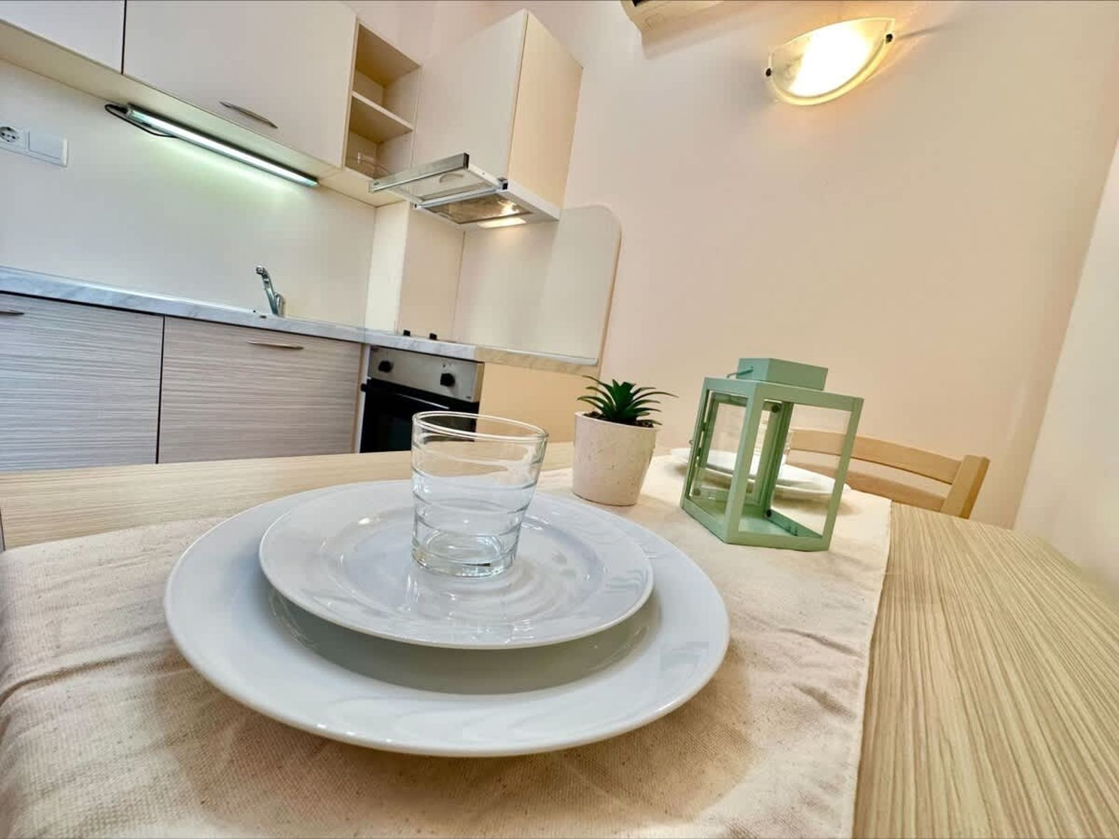 Cozy Apartment with Balcony  Royal Sun - Photo 22