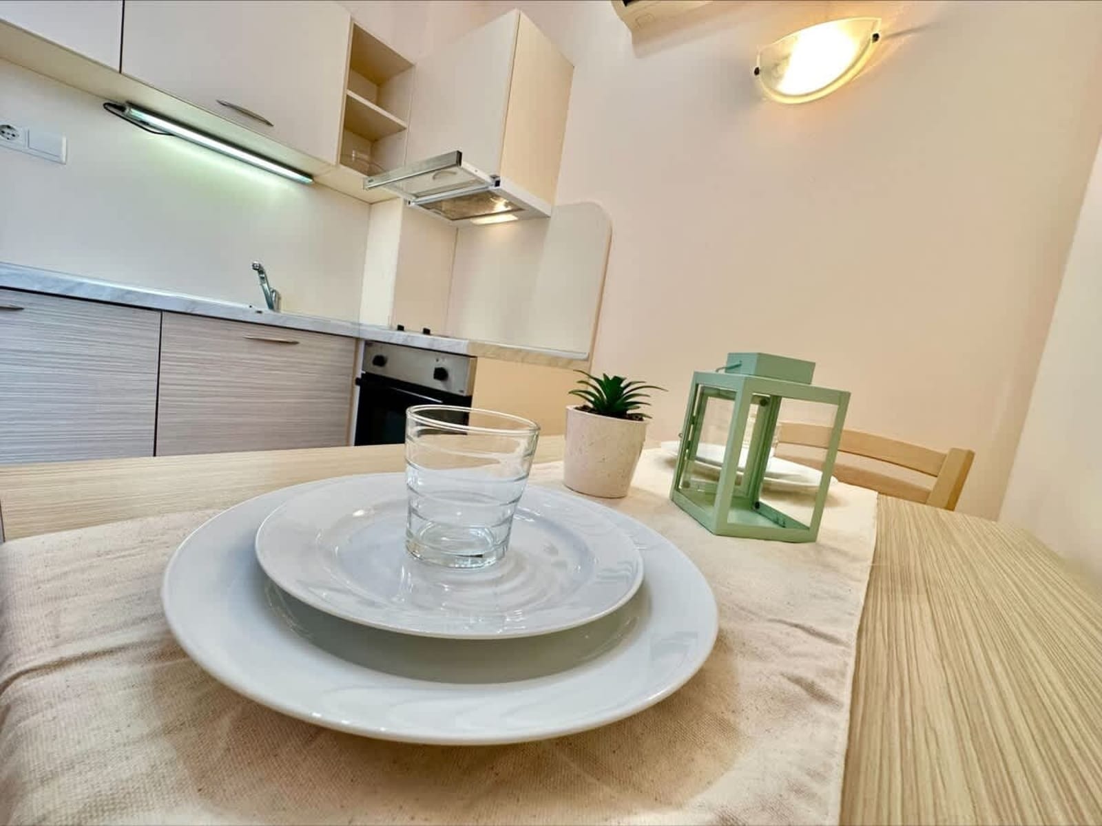 Cozy Apartment with Balcony  Royal Sun - Photo 22