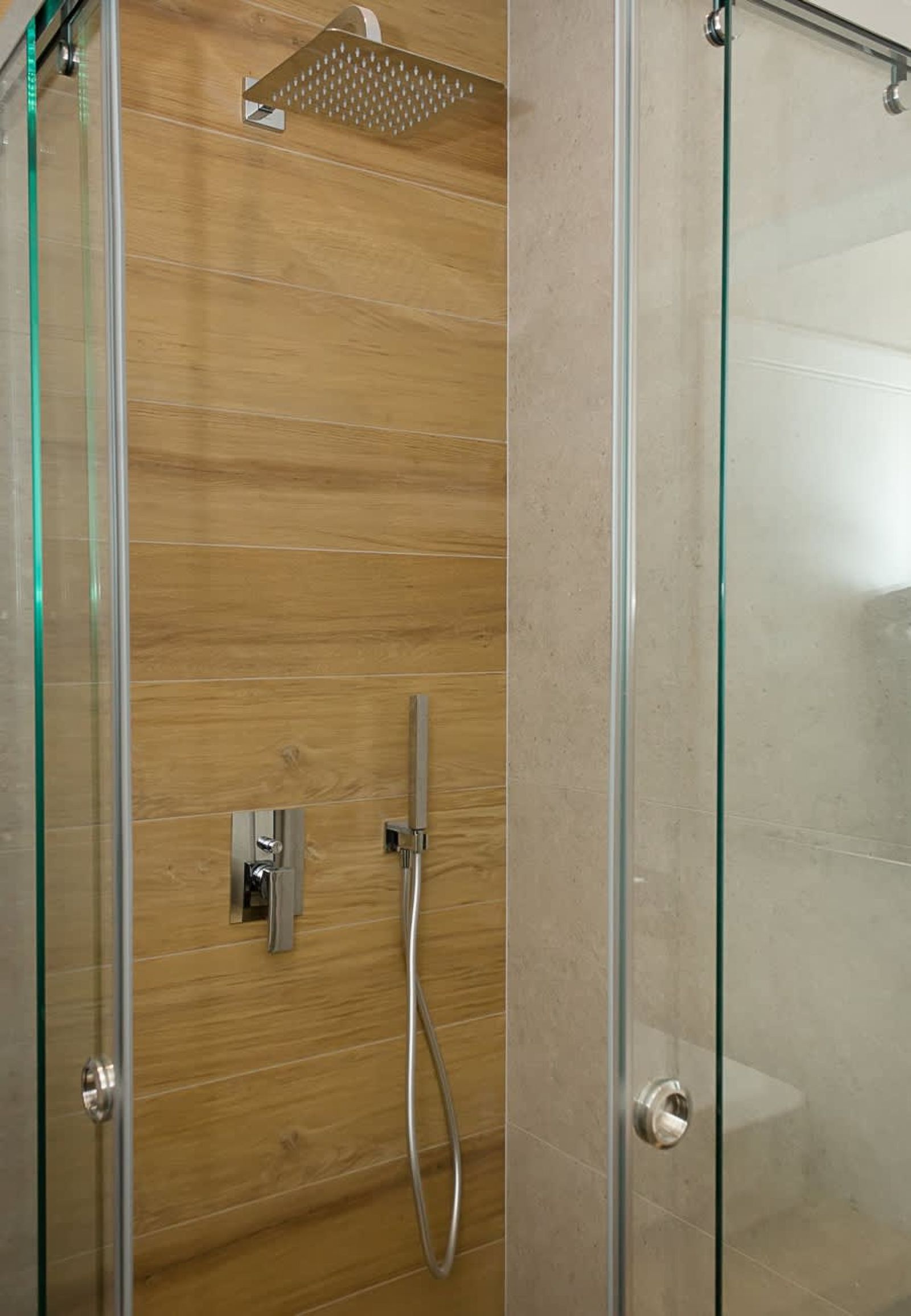 Modern Seaside Retreat 1BD Apartments - Photo 27