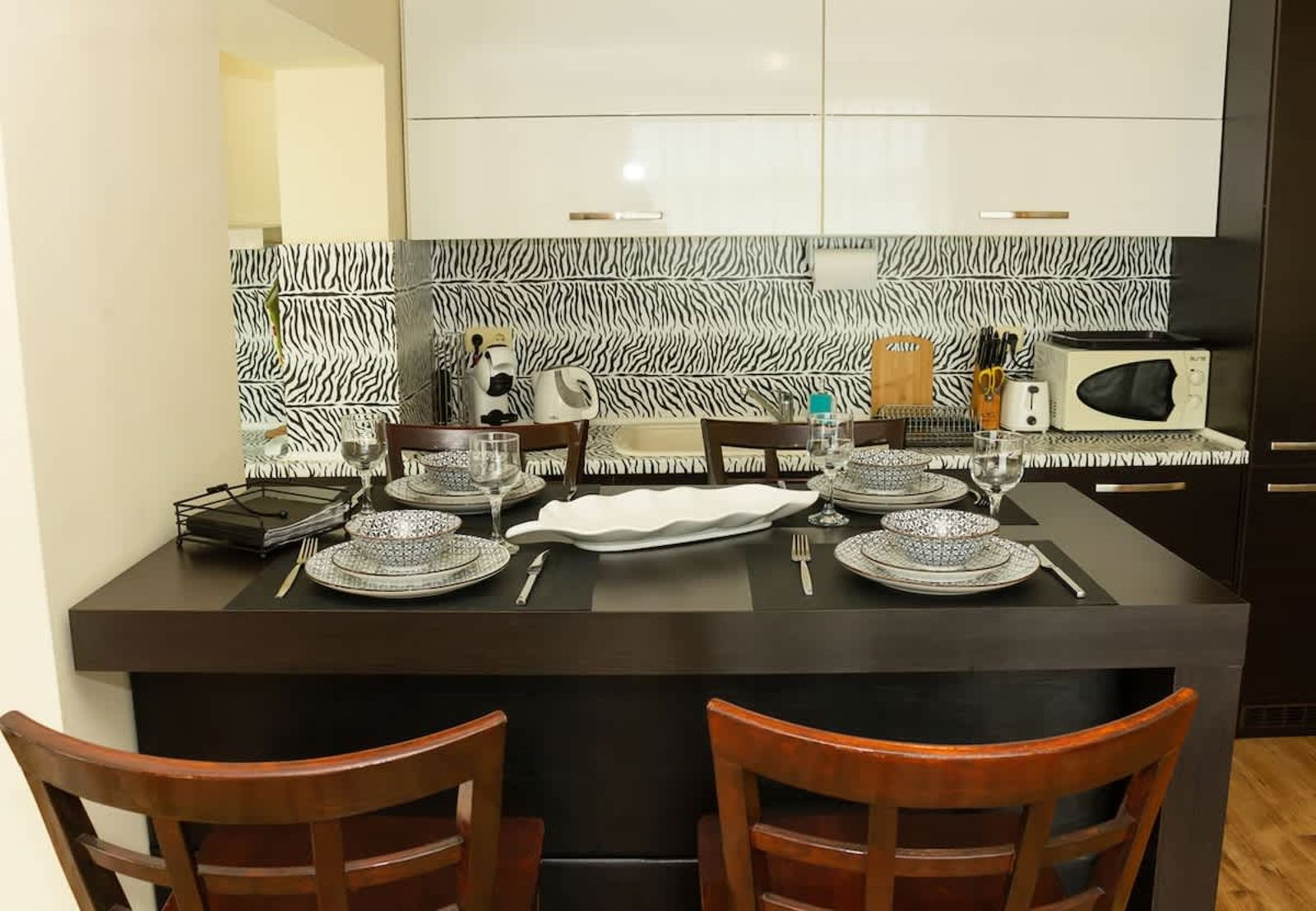 Cozy 1BD Apartment with a Spacious Terrace - Photo 14