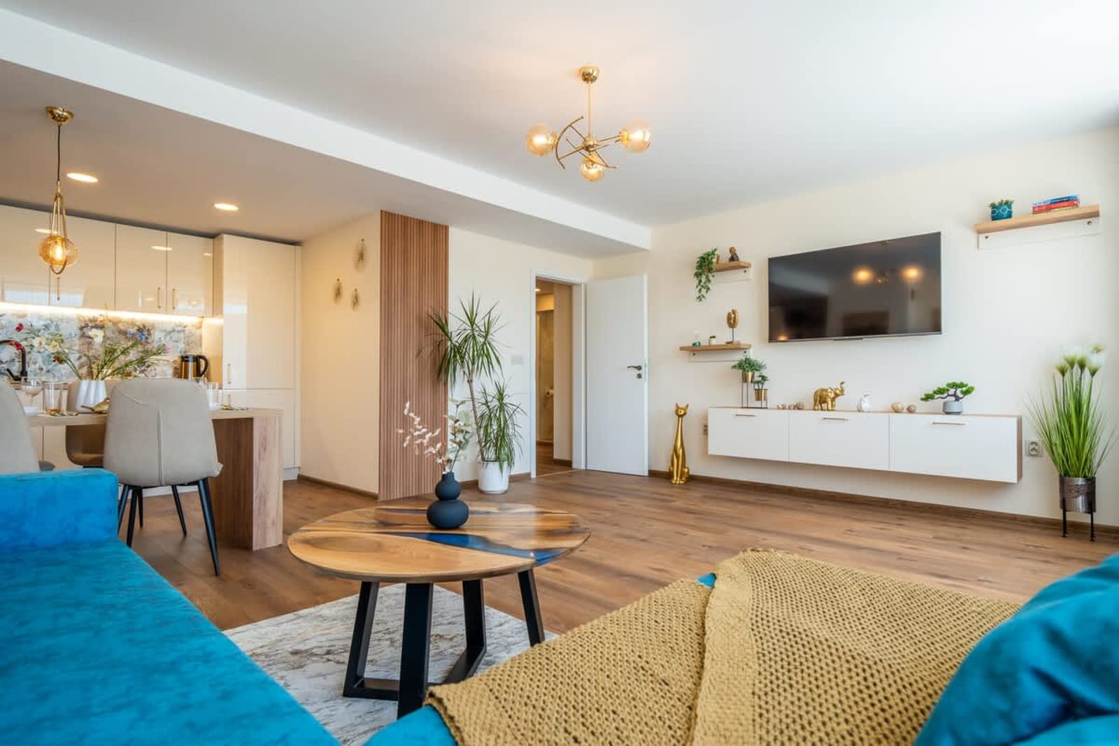 Golden Mountains - Photo 7