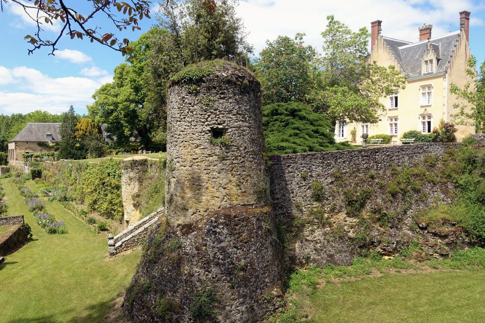 Authenticity and elegance in the Loire Valley, France - Photo 74