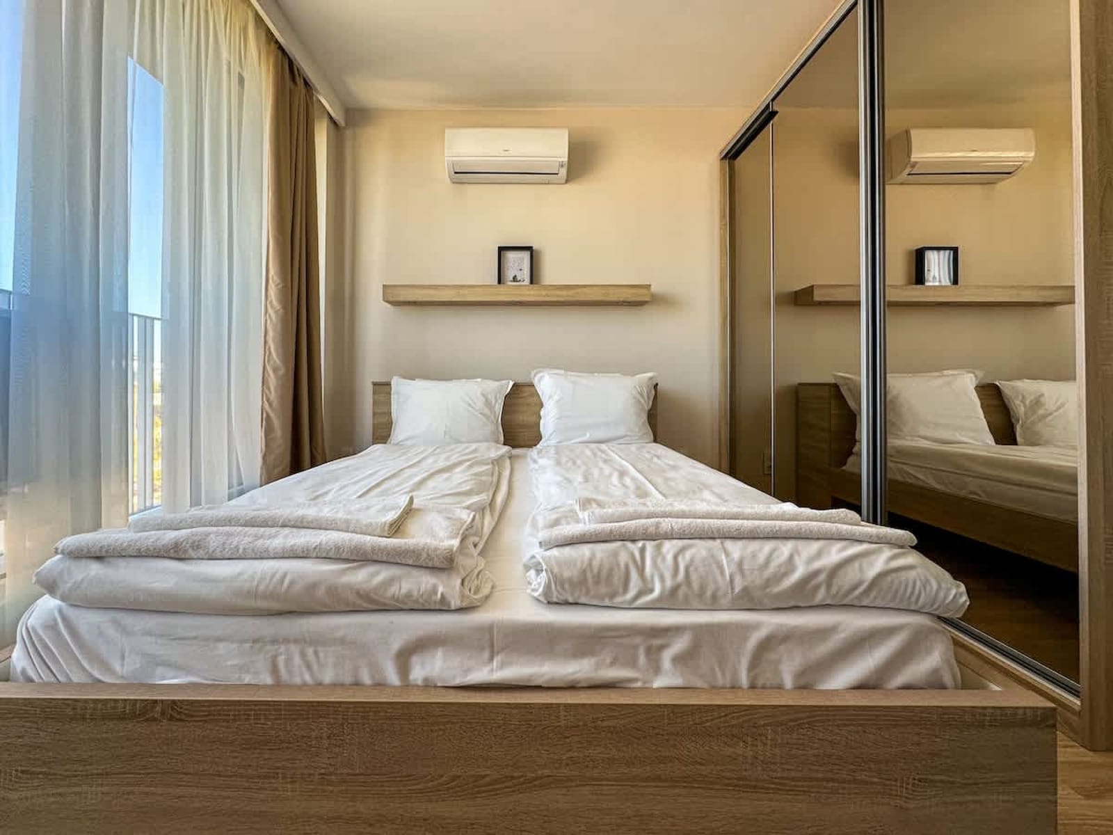 Quiet &amp; Comfortable Urban Retreat - Photo 14