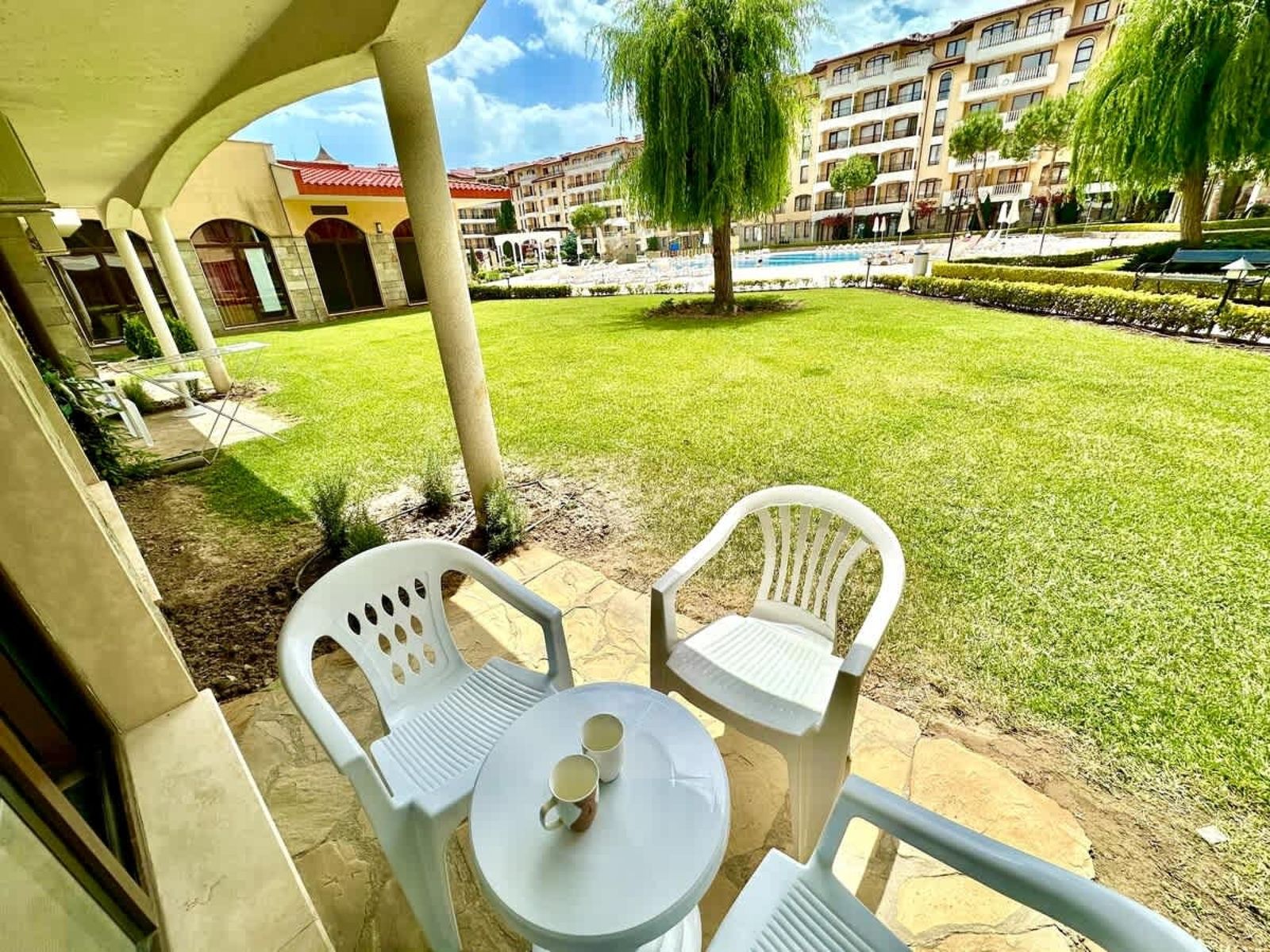 Apartment with Terrace  Royal Sun - Photo 18