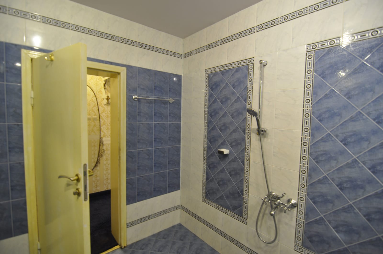 Vintage City Hotel in Sofia - Photo 52