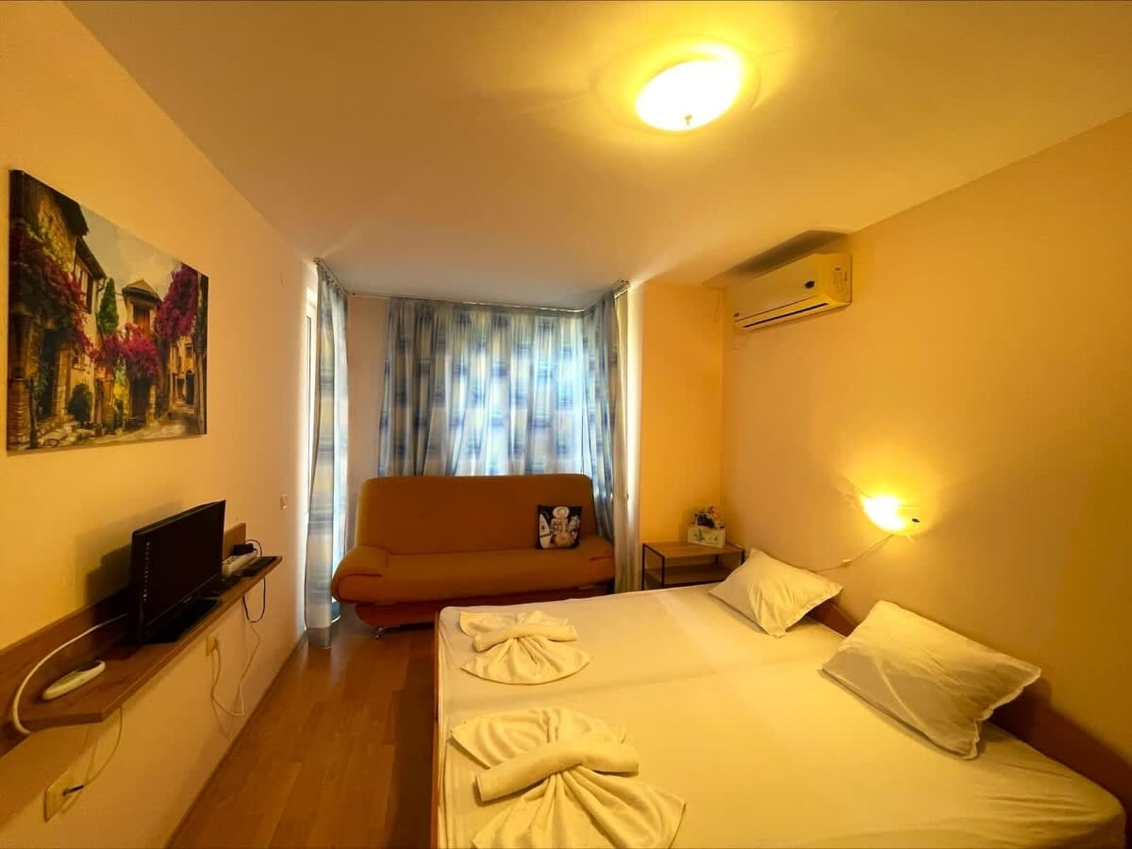 Holiday Cozy Apartament with Pool View - Photo 15