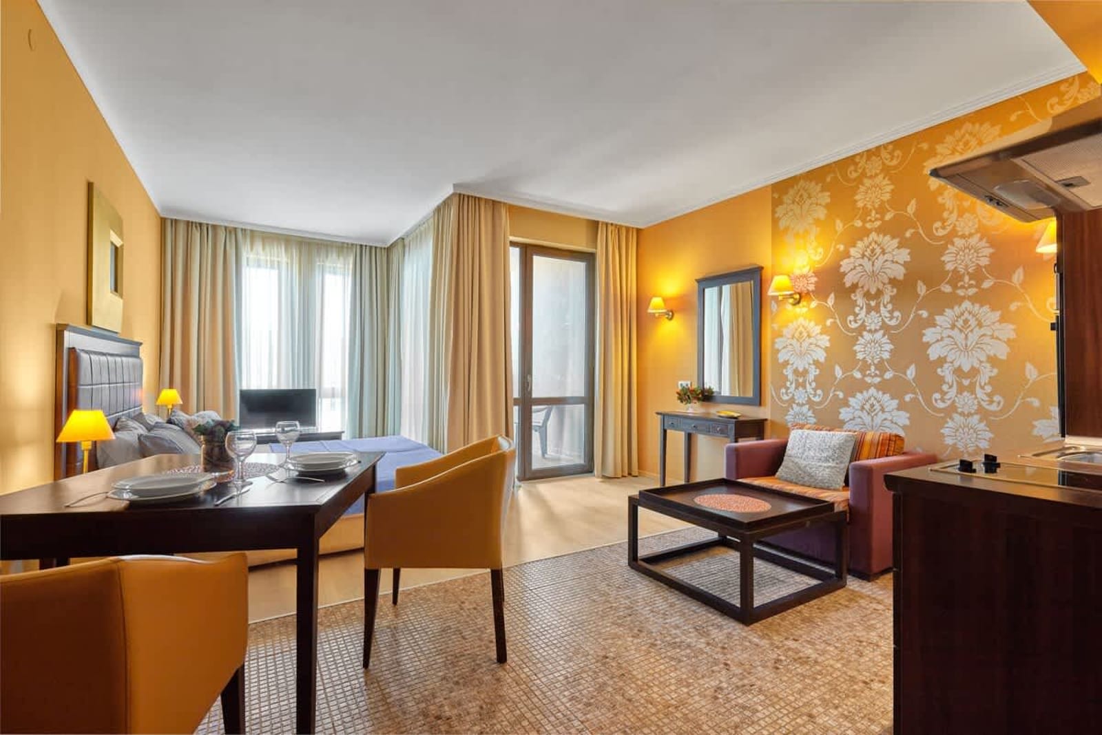 Lux Studio Apt in Sunny Beach - Photo 15