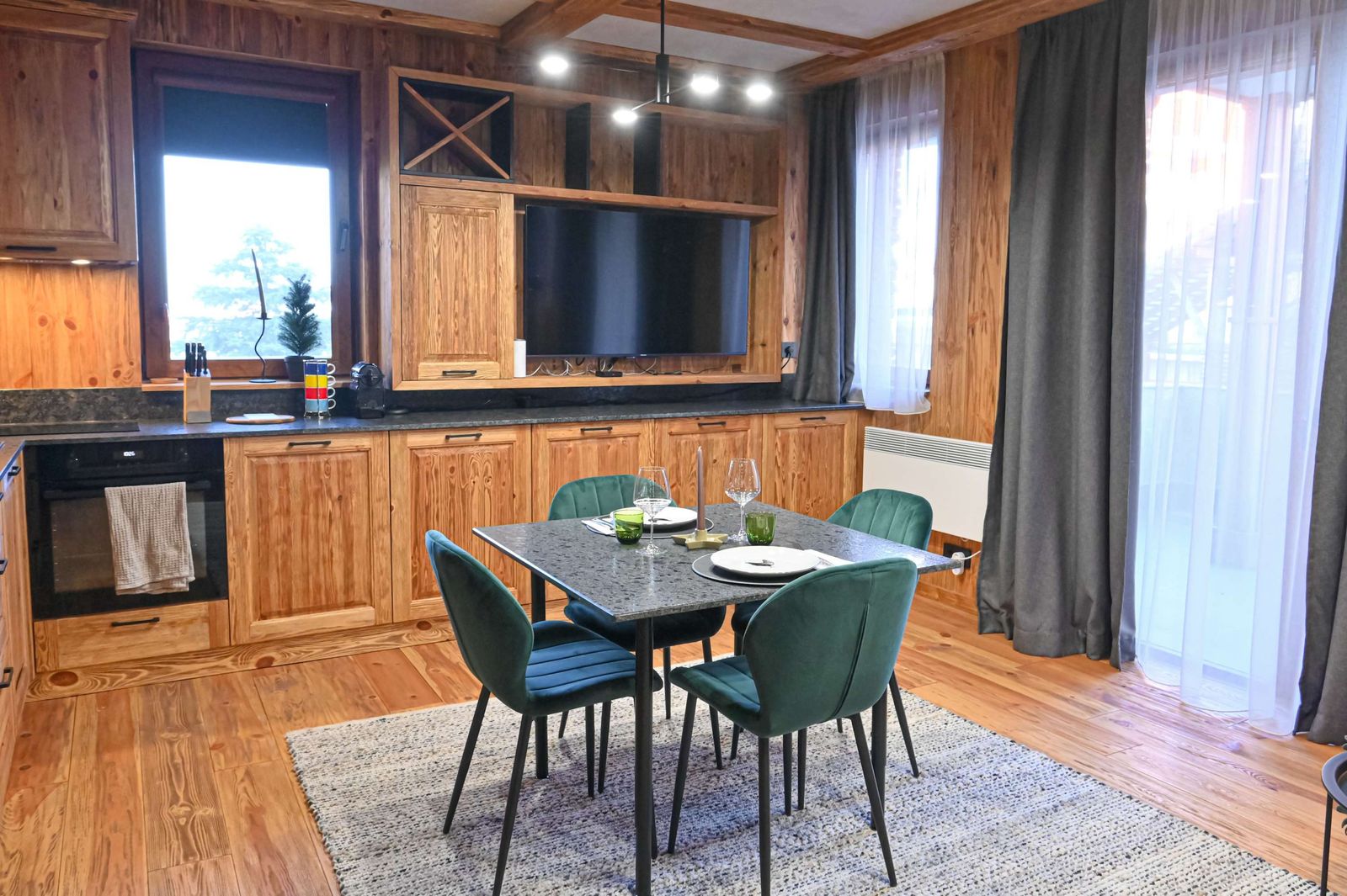 Cozy 1-Bedroom Apartment in St. Ivan Ski Resort - Photo 12