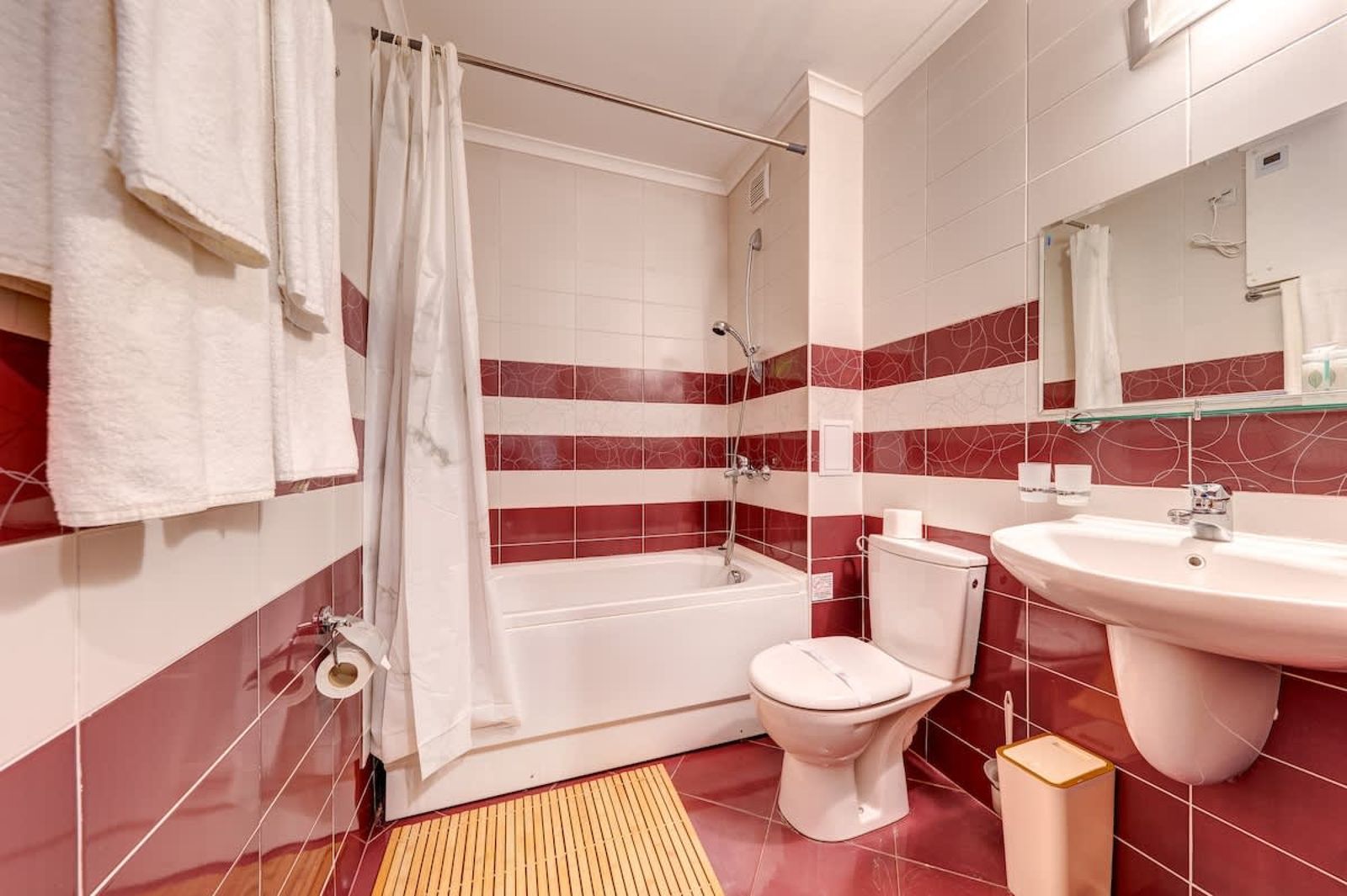 Ski Slope Getaway at Grand Monastery - Photo 16