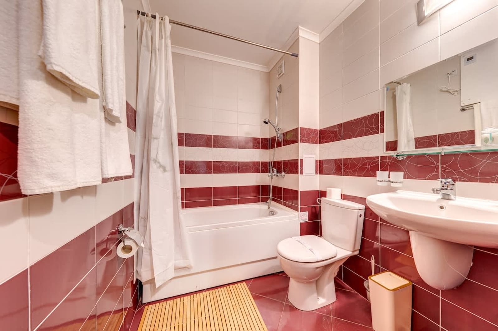 Ski Slope Getaway at Grand Monastery - Photo 16