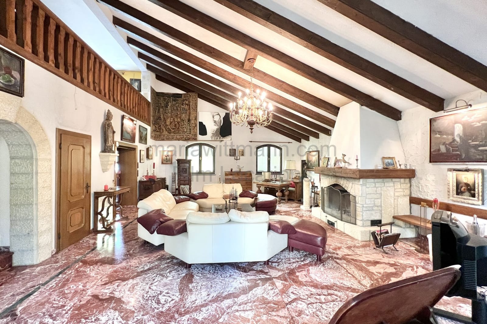 Location 250 - Photo 12