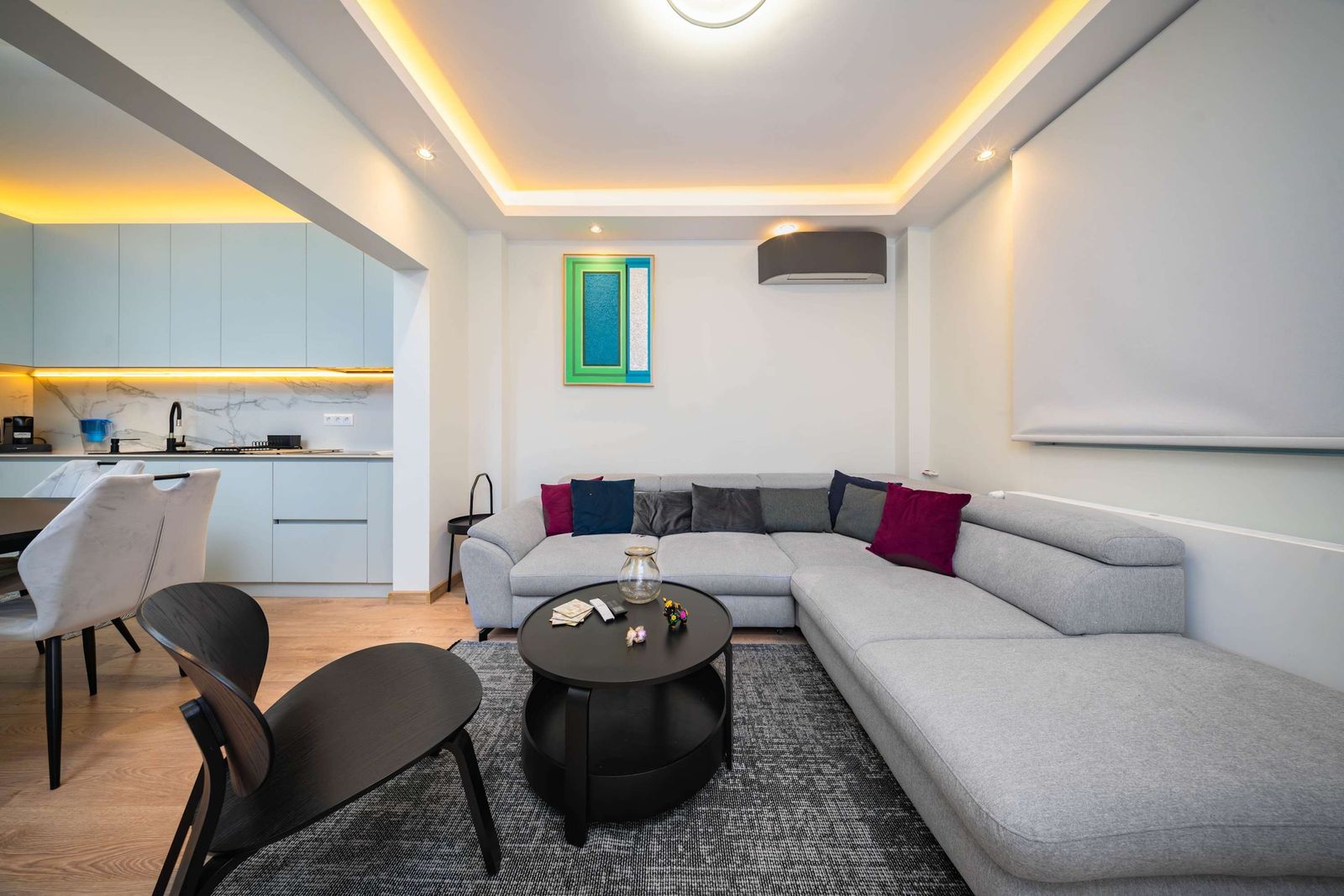 Modern 2BR in the Heart of the City - Photo 7