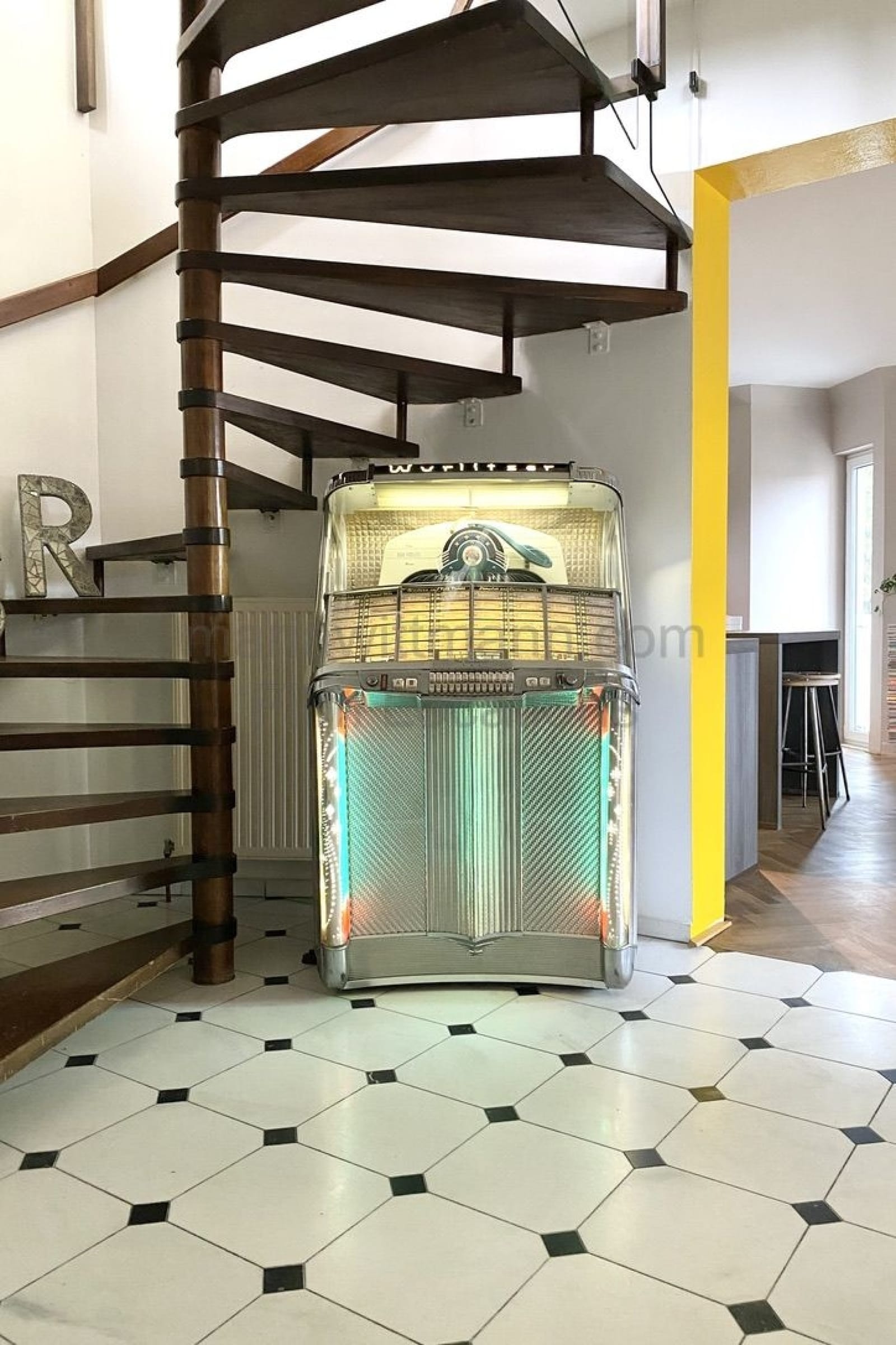 Location 240 - Photo 2