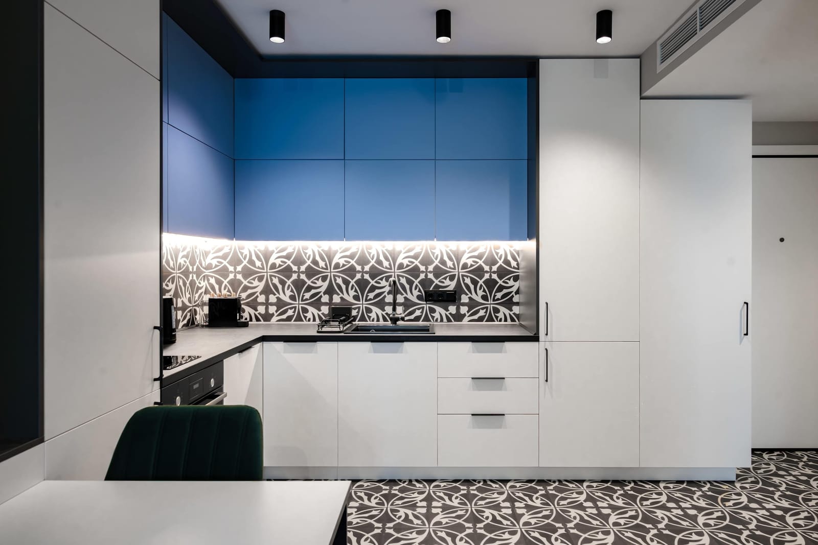 Aviva Living - 1BD Apartment - Photo 20