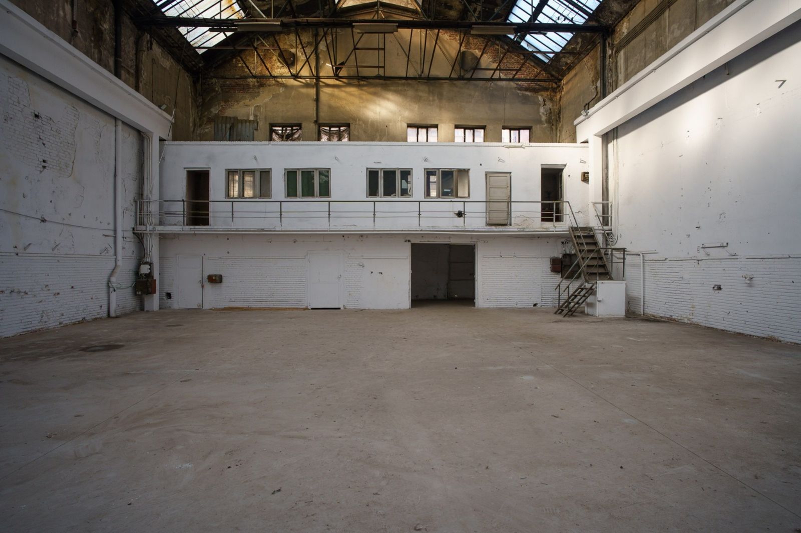 Abandoned Factory Bucharest - Photo 69