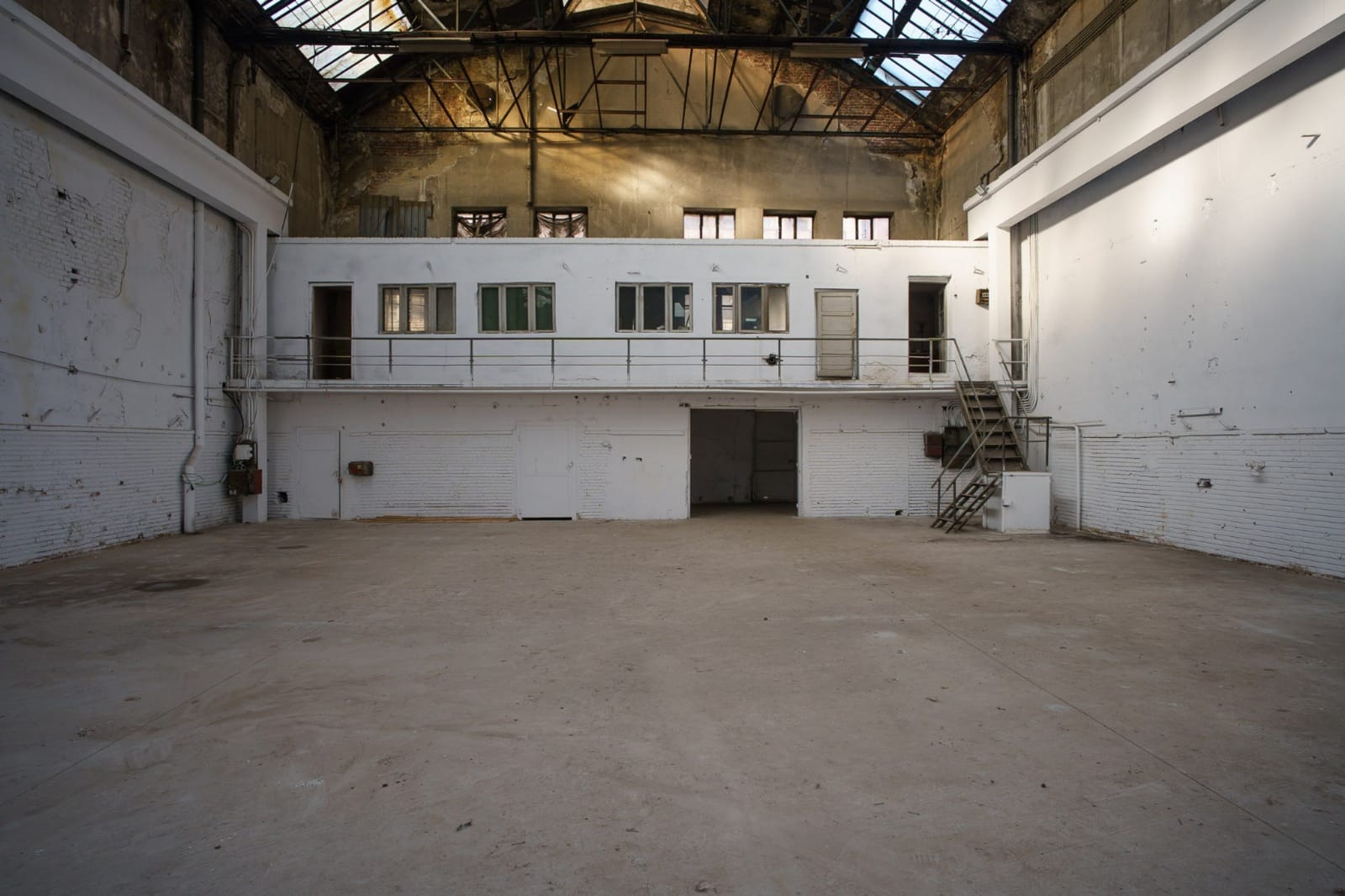 Abandoned Factory Bucharest - Photo 69