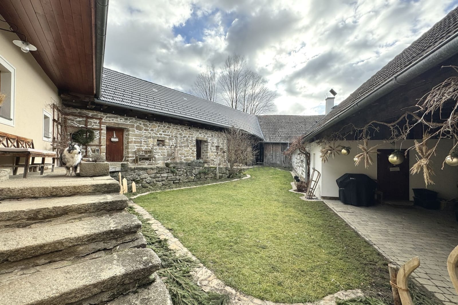 Location 477 - Photo 18