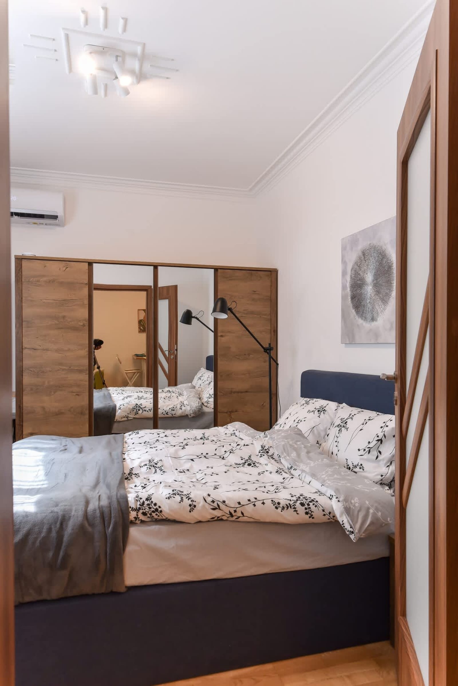 Cosy &amp; renovated 2BD flat near Vitoshka - Photo 14