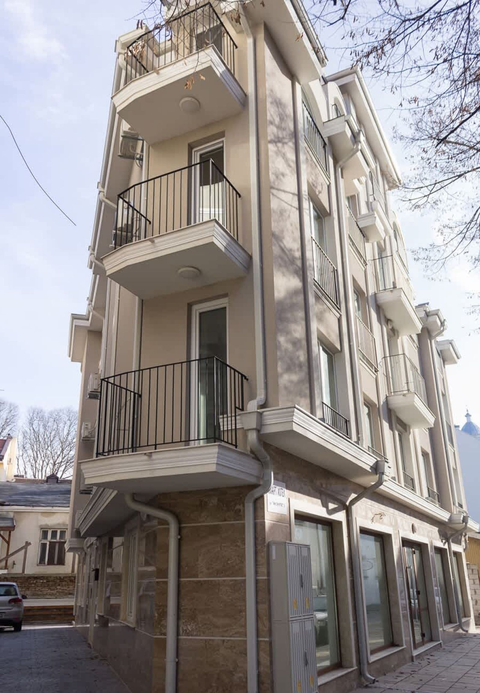 | PasteL | One-Bedroom Apartment with Balcony - Photo 20