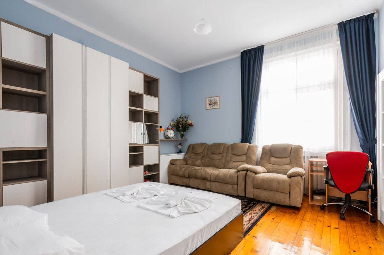 Sofia's Finest: 2BD Flat in the Heart of the City - Photo 8