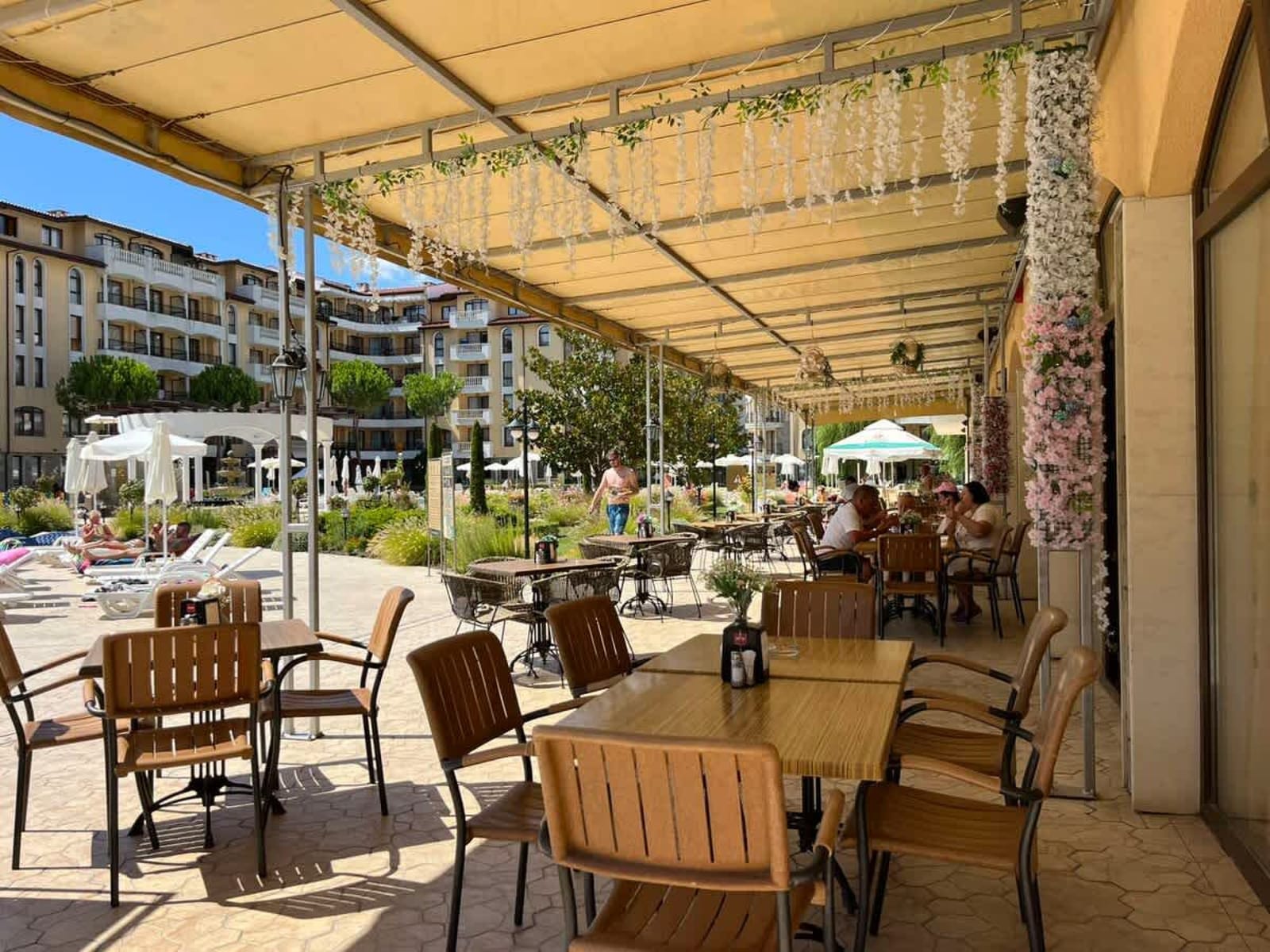 1BD Apartment in Royal Sun Complex, Sunny Beach - Photo 14