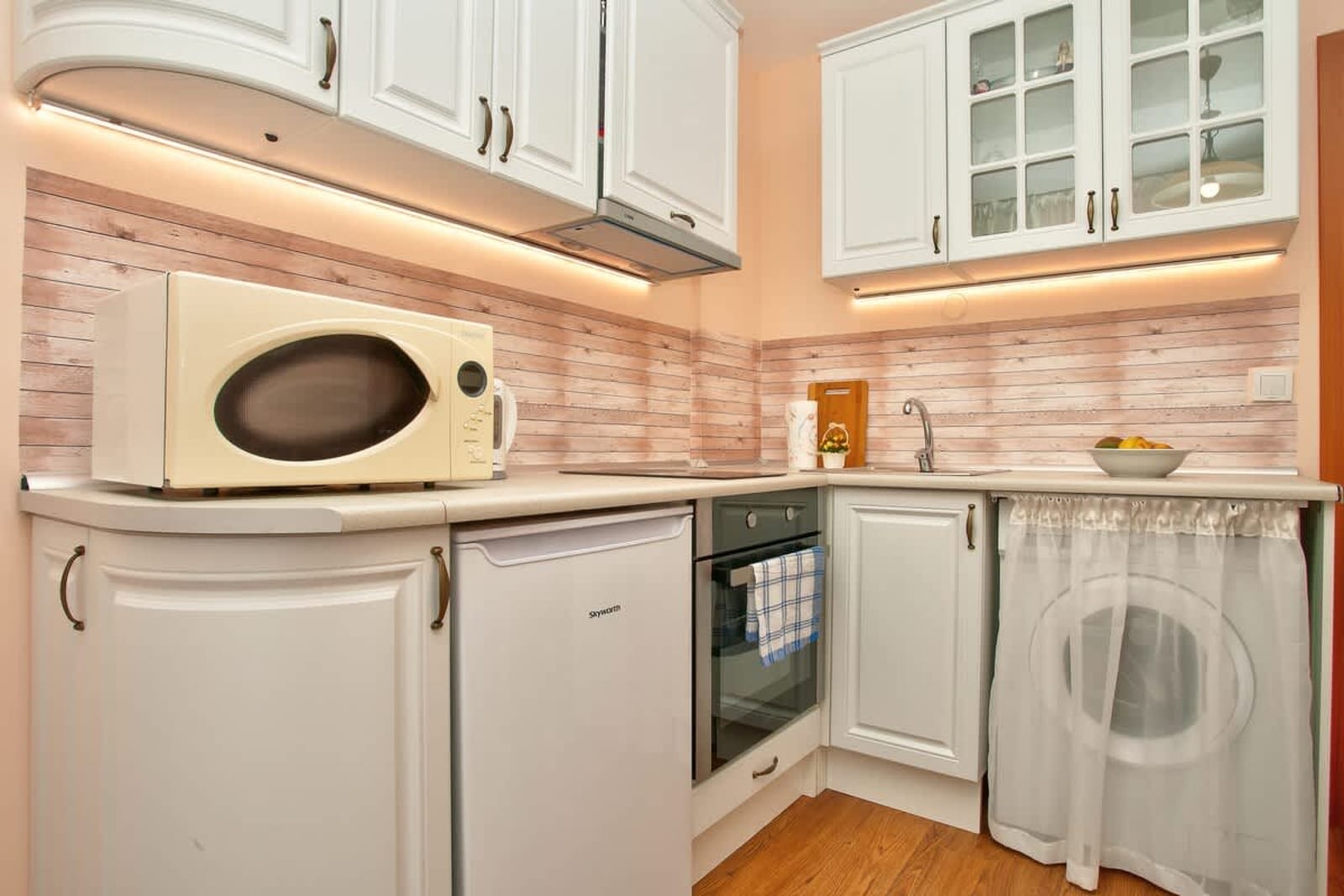 Aurora Oasis - AC &amp; Lift in Vibrant Downtown Sofia - Photo 5