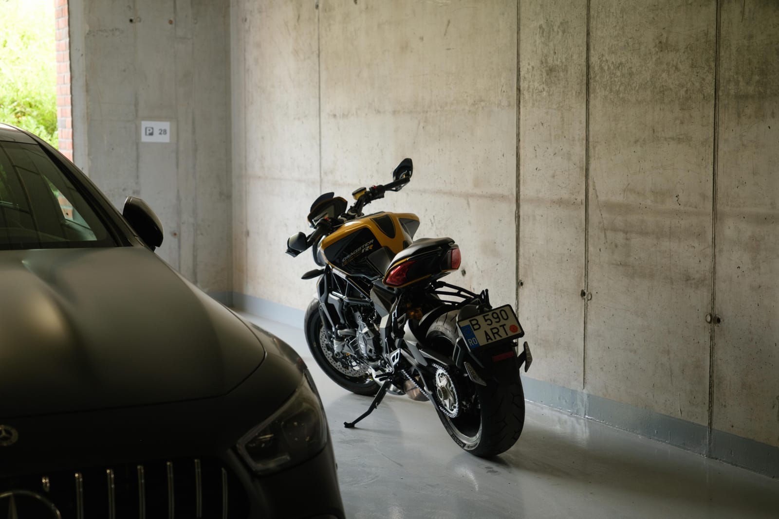 Brick Loft - Photo 46