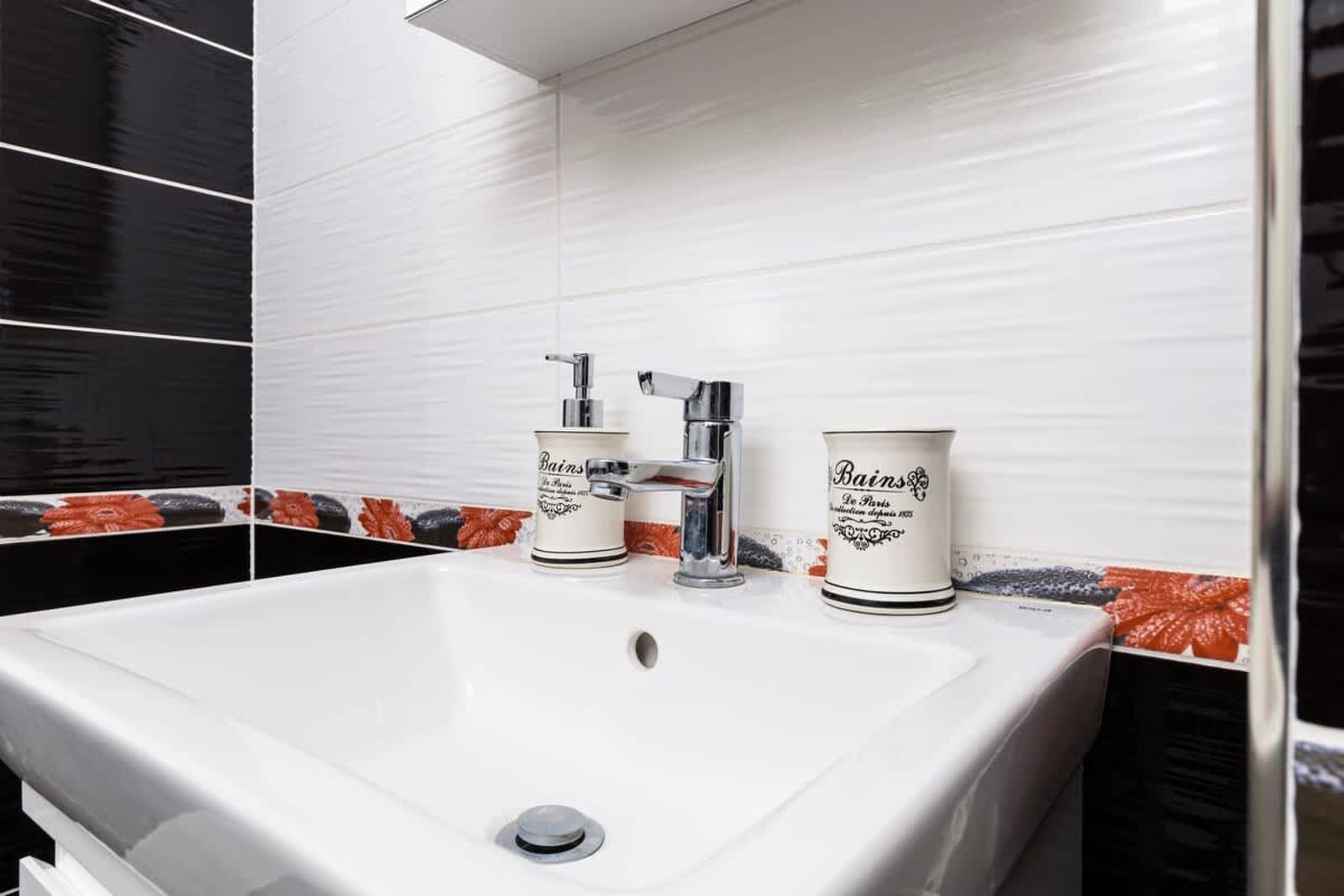 Beautiful 1BD Apartment with a Parking Spot - Photo 19