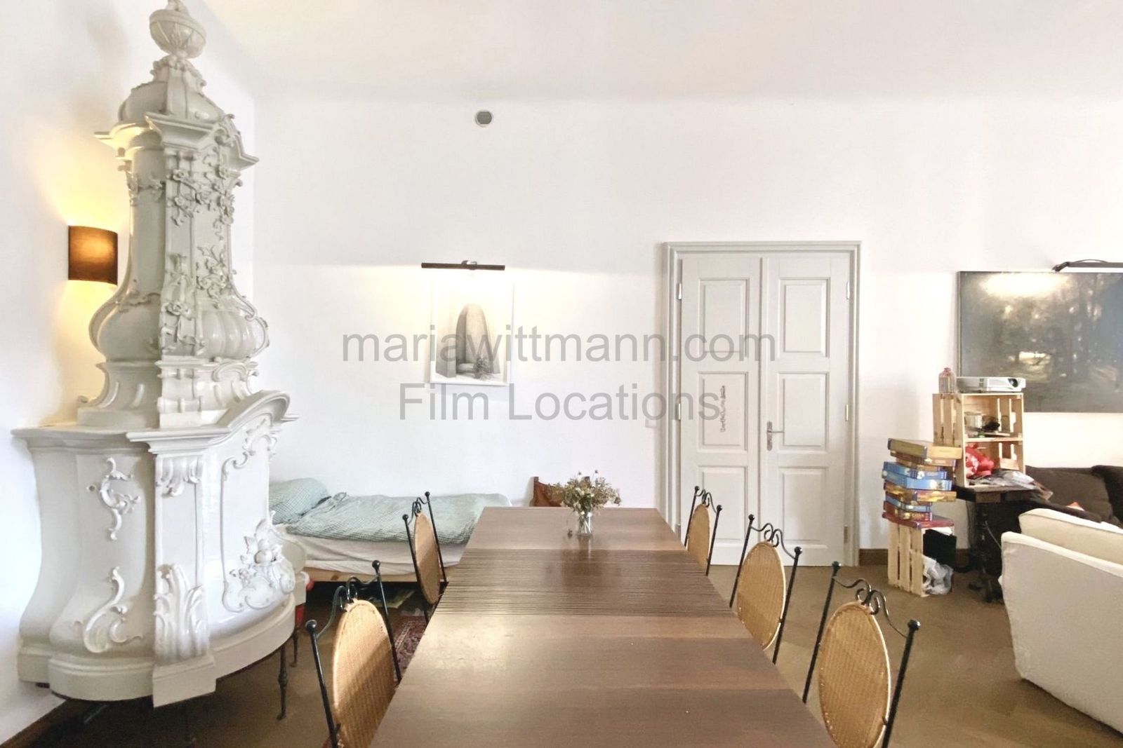 Historic Apartment with Tall Windows and High Ceilings - Photo 37