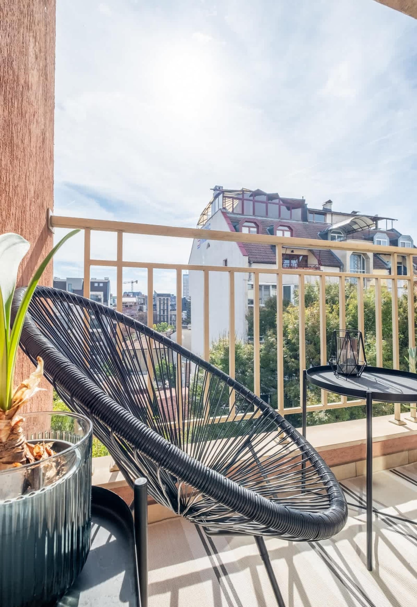 iLonka's Home | 1 BDR with Workspace and Terrace - Photo 31