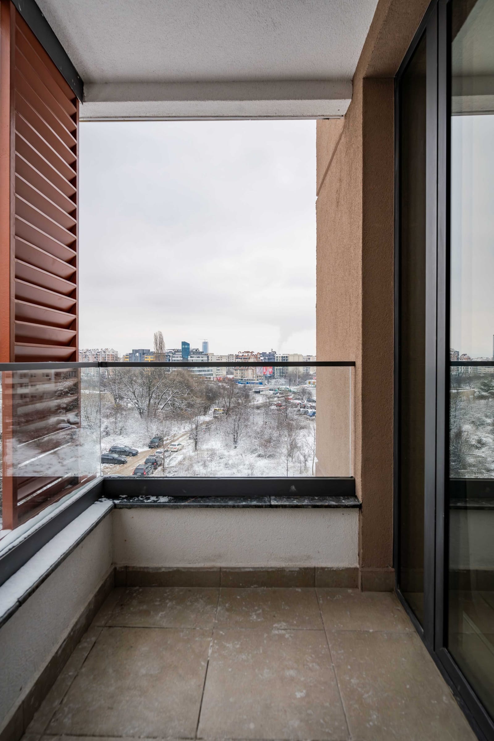 Spacious 2BR Apartment - Modern Design - Photo 31