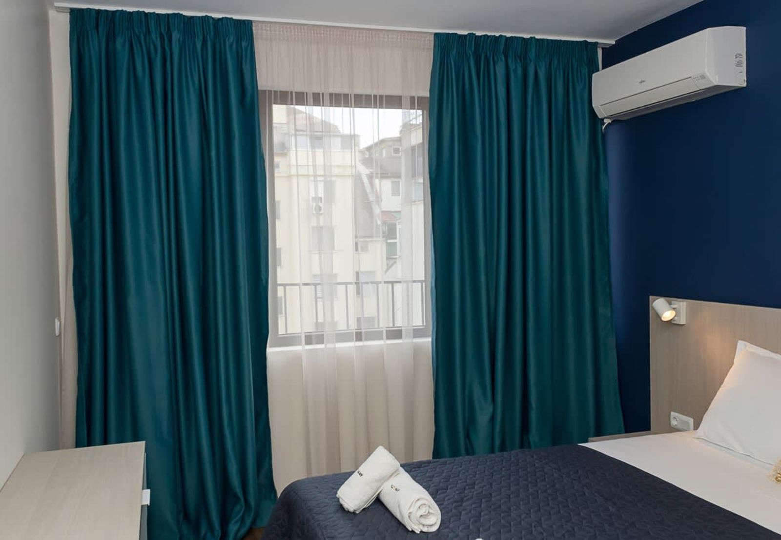 Blue Wave Varna- 2BD Flat with Parking - Photo 13